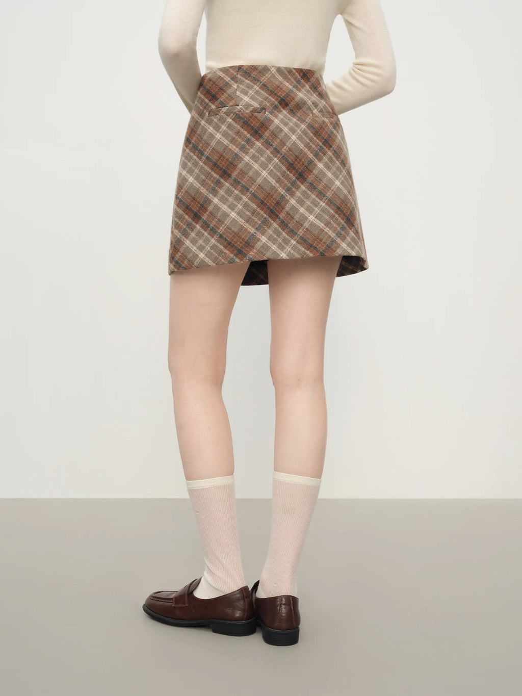 FSLE High Waist Retro Plaid Woolen Skirt Short Skirt Women 2025 Autumn and Winter New Mini A-line Skirt