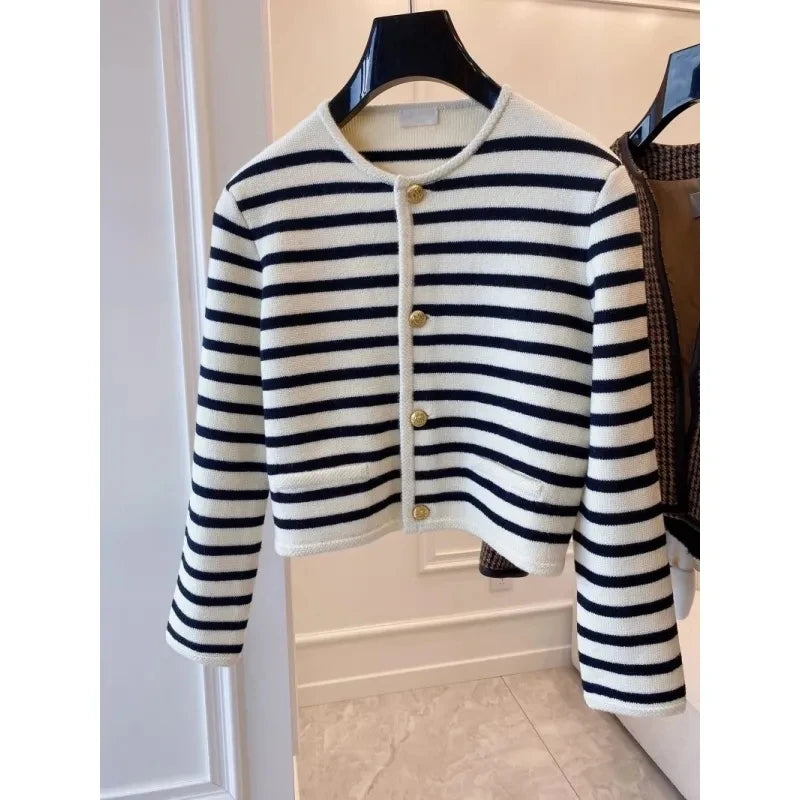 48902340903255|48902340936023|48902341099863|48902341132631