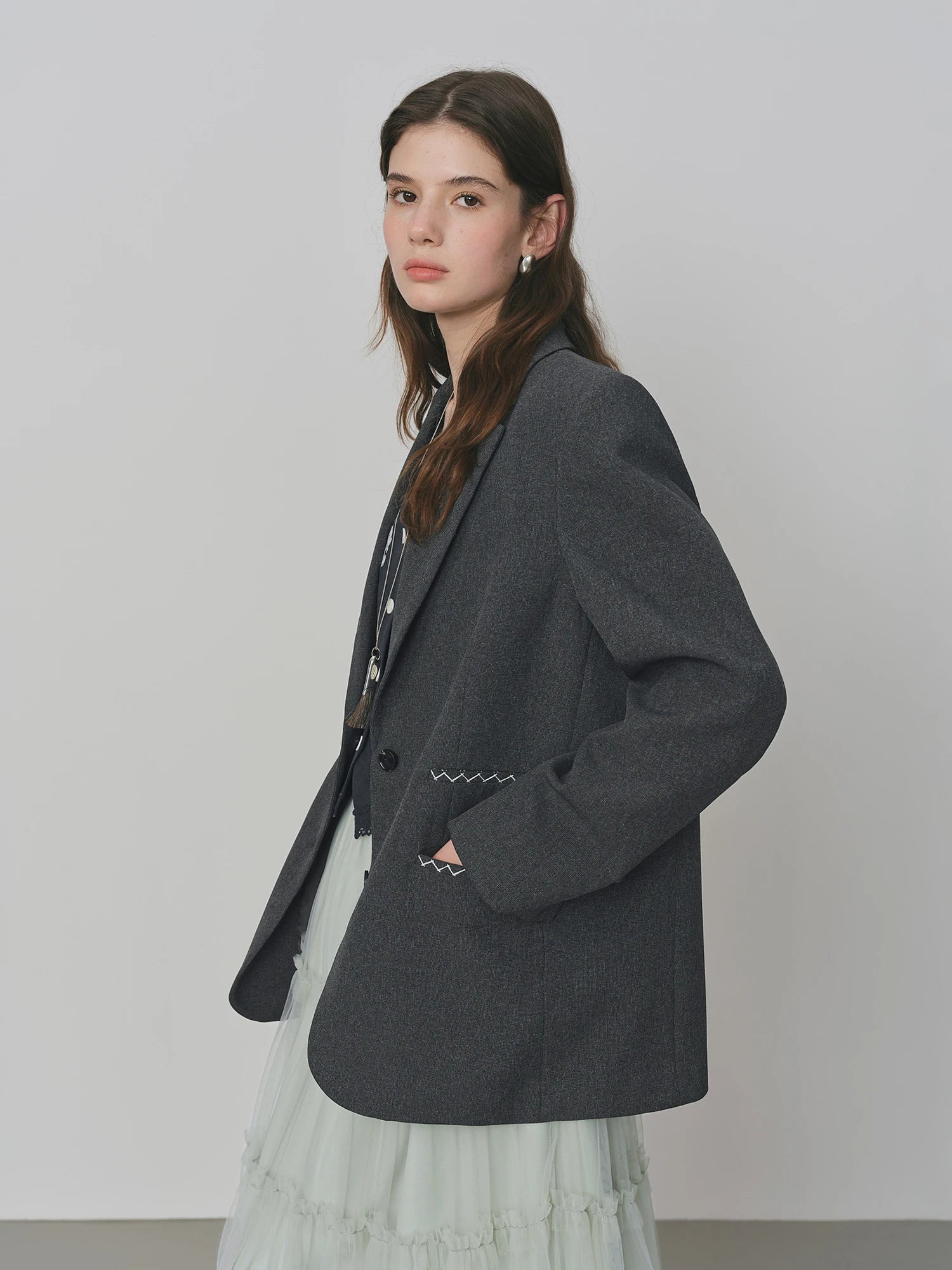 FSLE Contrast Color Line One-pocket Suit Jacket 2025 Autumn New Loose Versatile Notch Lapel Jacket