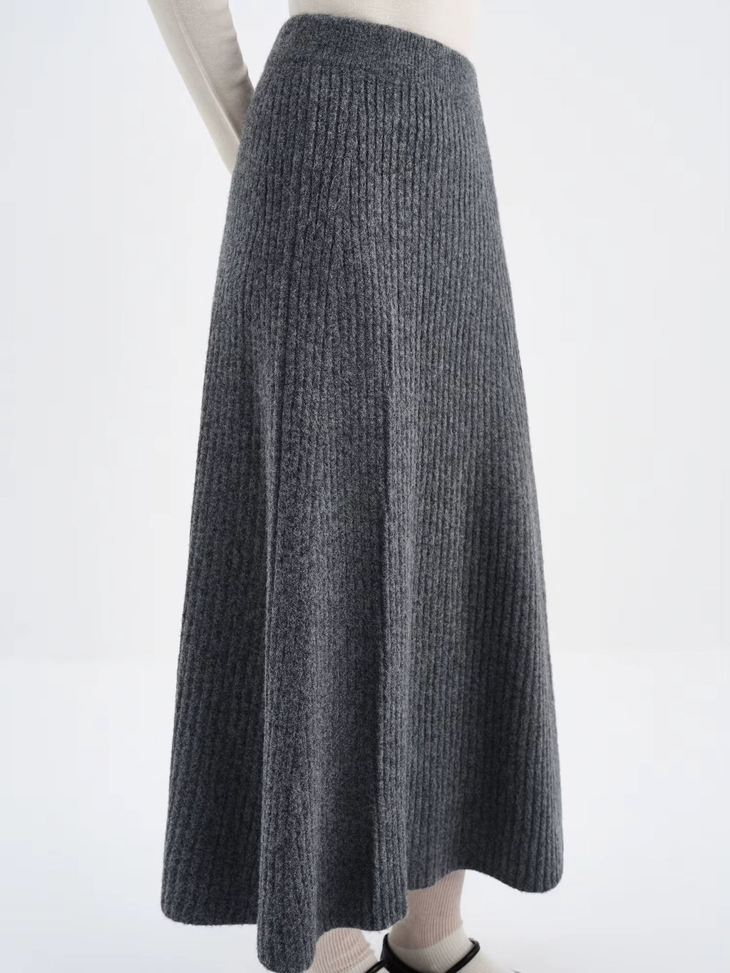 Fall 2025 Winter New Arrival Elegant Knitwear Twisted Knit Sweater and Skirt Two-Piece Outfit Sweater and Long Skirts Sets