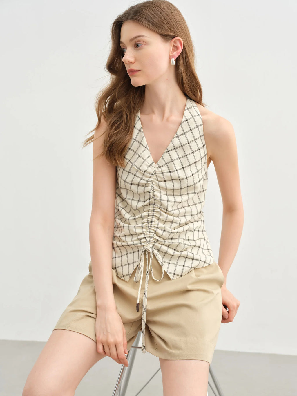 DUSHU Women's Sleeveless Plaid Pleated Blouse with Strapless Neckline 2025 Slimming Stylish Women's Top