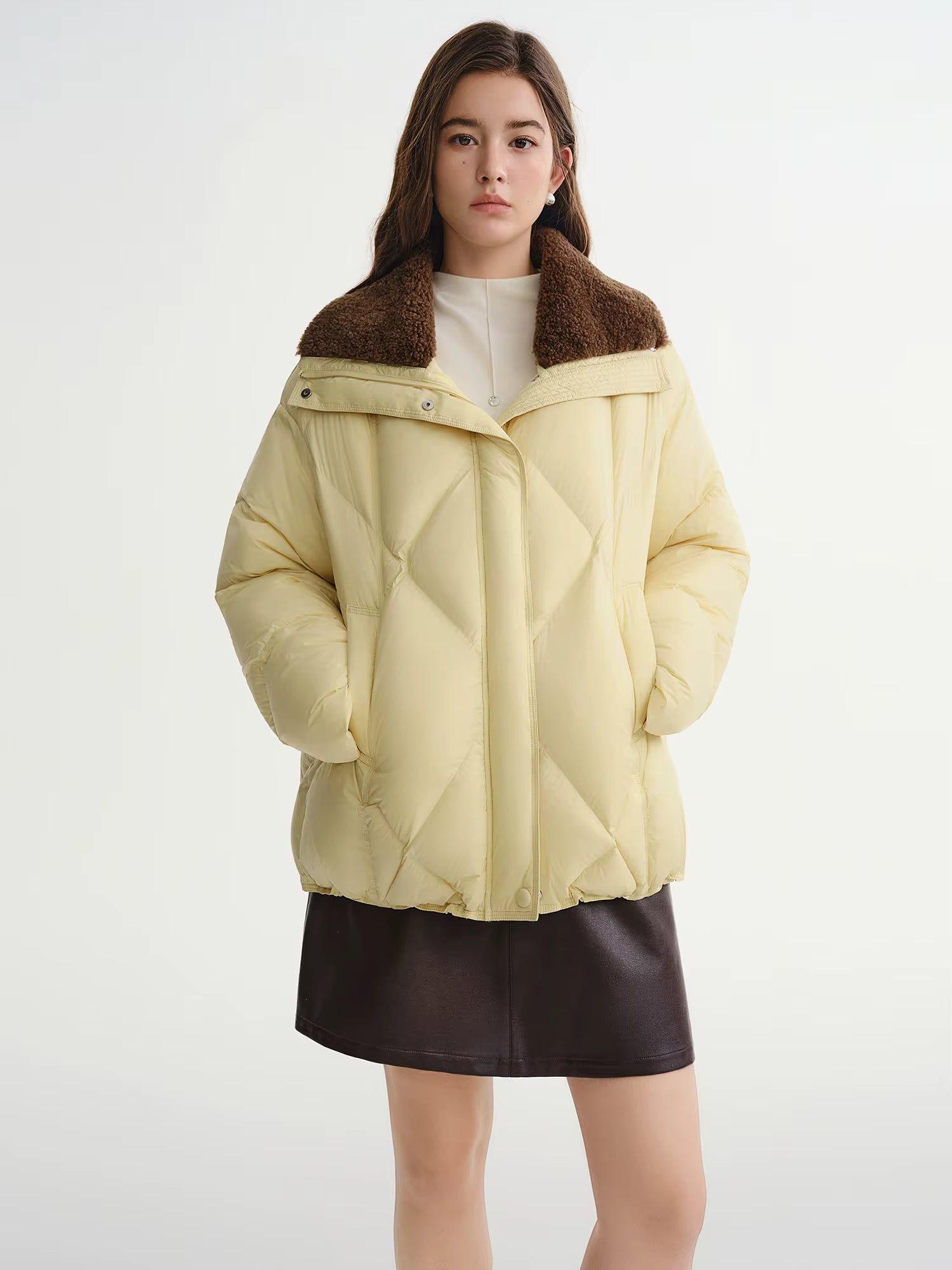 Furry Lapel Quilted White Duck Down Coats Women Casual Daily Retro Simple Loose Short Warm Coat Contrast Color Girlish BF
