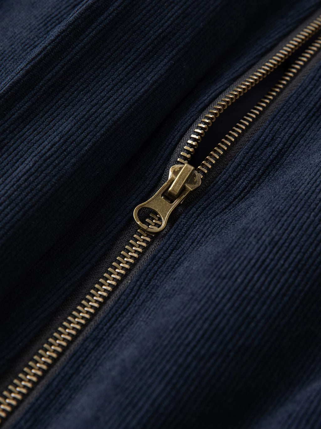 Plus-Size Women's Shearling Collar Corduroy Lined Mid-Classic Blue Tone Jacket Fall-Winter 2025 New Arrival Coat Jackets