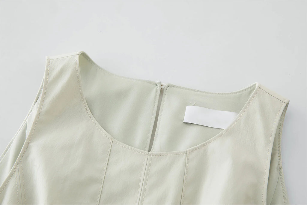 ZIQIAO Workplace Simple Commuting Waist Dress Women 2025 Summer New Green Slim Temperament Vest Skirt