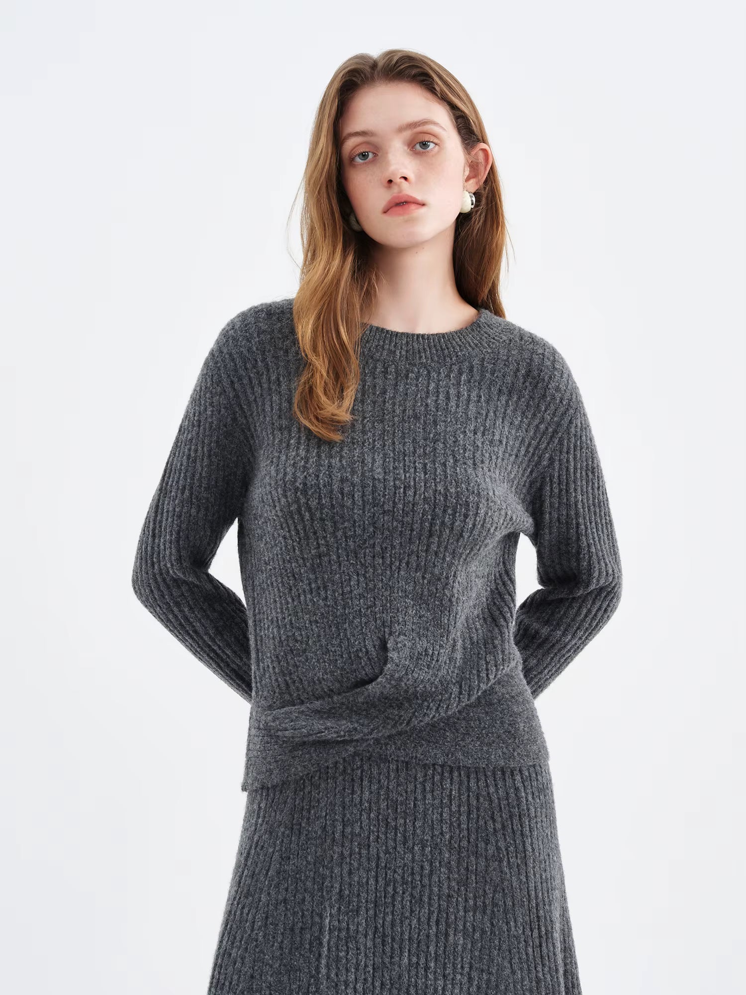 Fall 2025 Winter New Arrival Elegant Knitwear Twisted Knit Sweater and Skirt Two-Piece Outfit Sweater and Long Skirts Sets