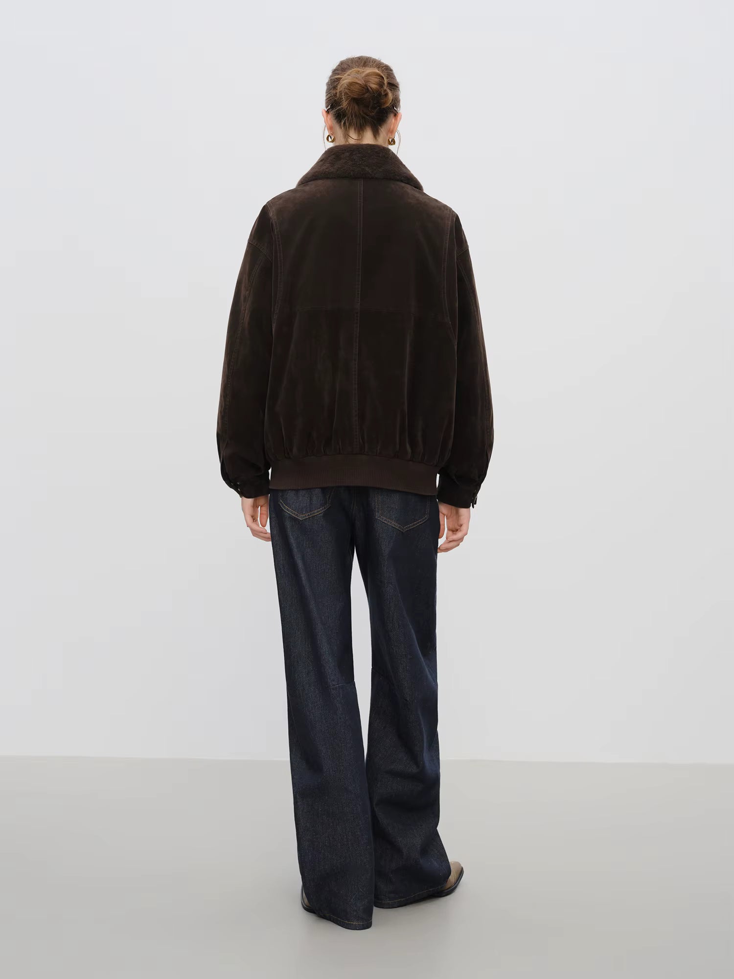 【Premium Series】 Luxury Casual Series Vintage Beaded Suede Jacket with Pearl Embroidery Women Winter 2025 New Arrival