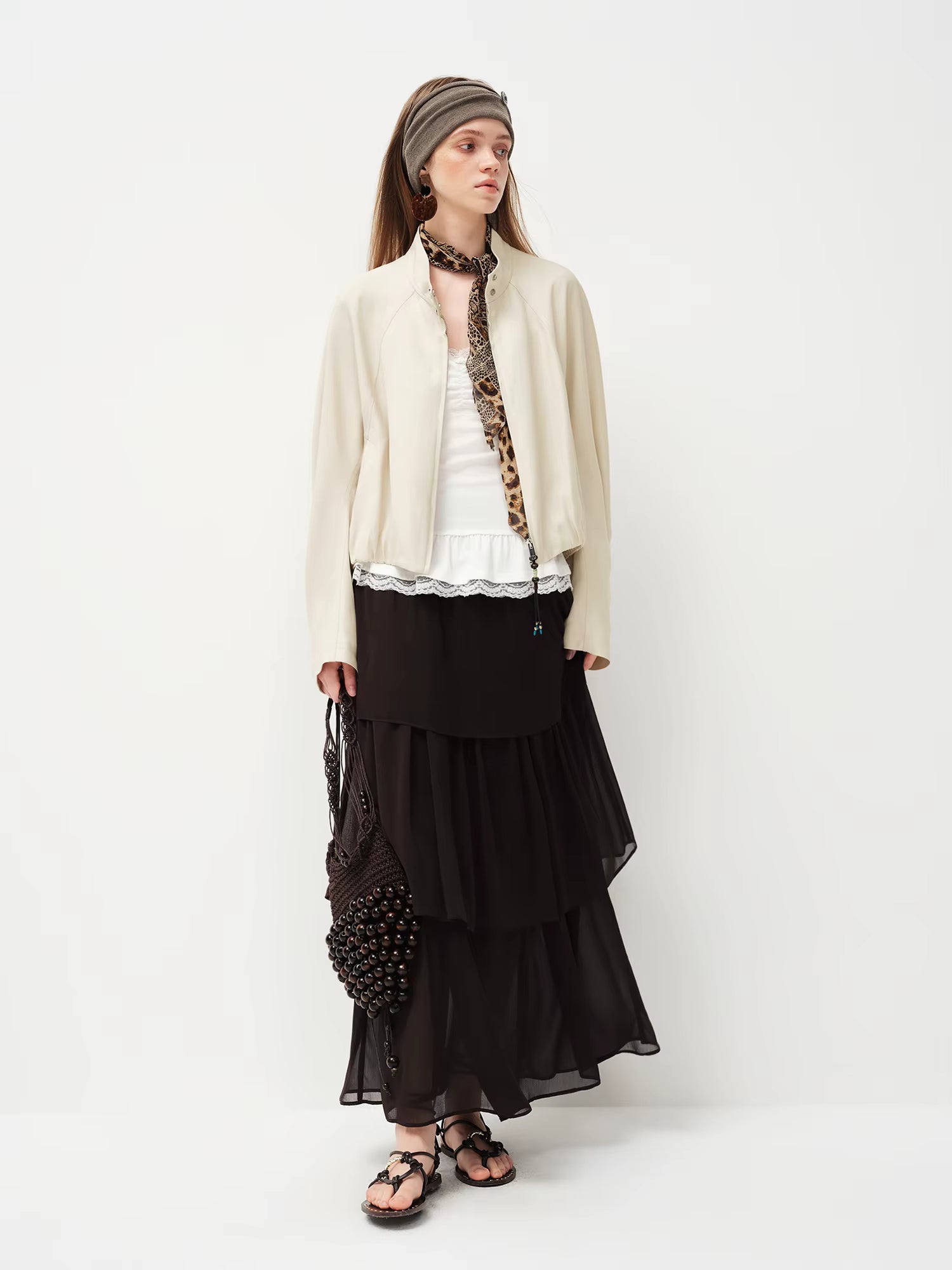 Short Stand-up Collar Casual Jacket for Women New Spring Style Women Korean Style Loose Fit Beige Coats Leisure