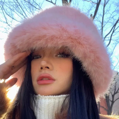 2024 Fluffy Faux Fur Bucket Hats Women Rabbit Fur Warm Thick Plush Winter Hat Lady Fashion Luxury Panama Furry Fisherman Cap Y2k