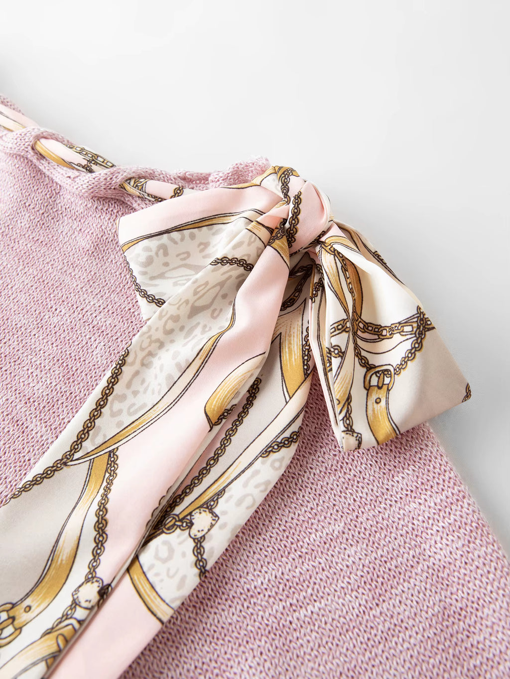 French-inspired Relaxed Flowing Scarf Keyhole Pullover Sweater for Women Spring 2026 New Arrival Pink Thin Knit Sweaters