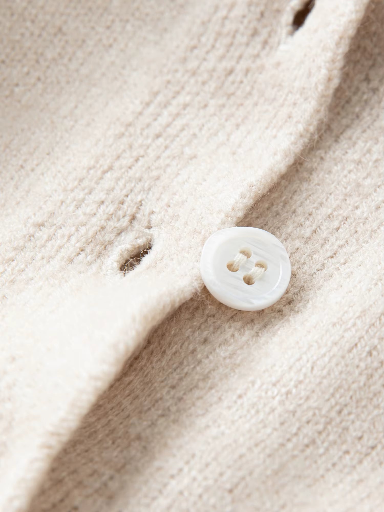 2025 Winter Women's Faux Fur Collar Knit Cardigan Long Sleeve Round Neck Coat Simple Commute Cozy Oversized Open Front