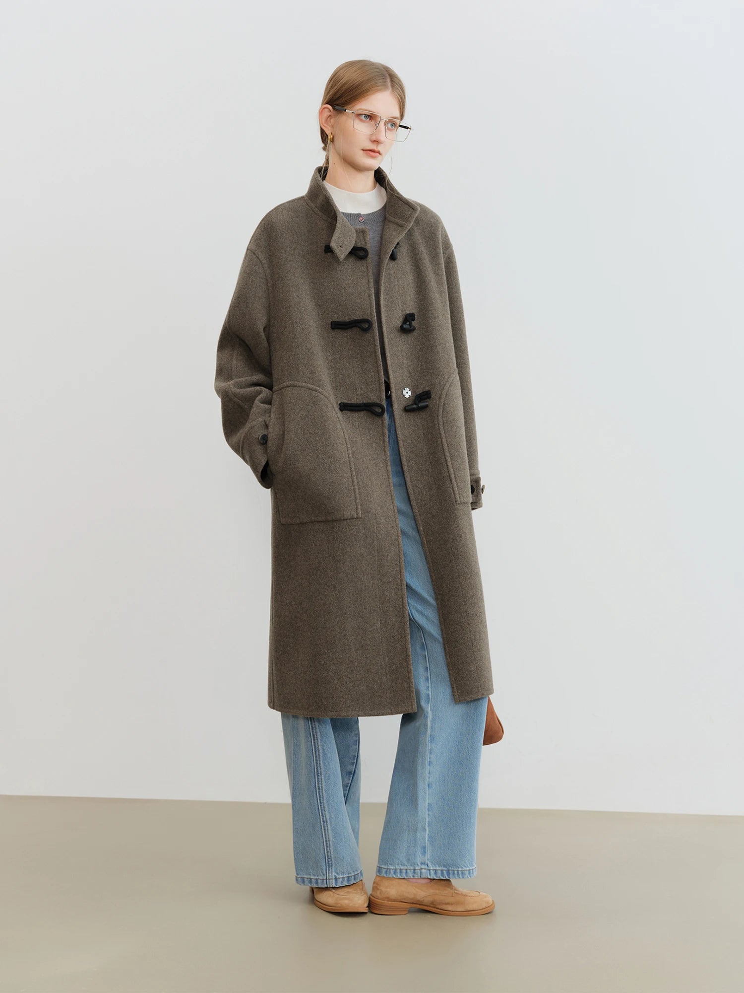 Crafty Studio Wool Coat for Petite Women with Horn Buttons, Standing Collar, and Double-Faced Design 2025 New