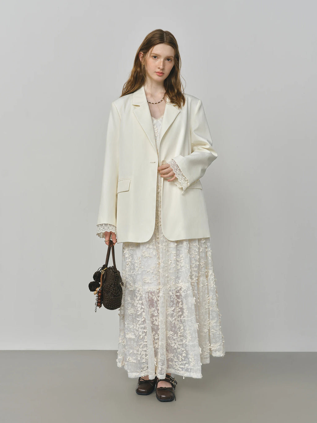 FSLE Design Sensitive French Women's Blazer with Lace Trim 2025 Autumn New Arrival White Suit Blazers