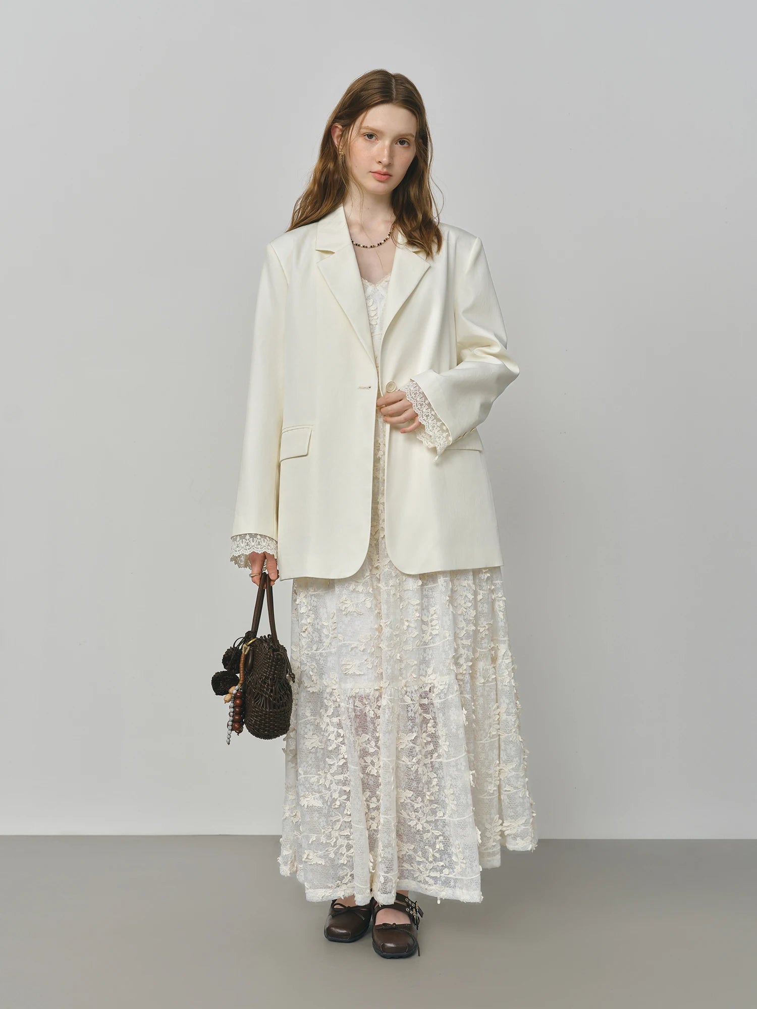 FSLE Design Sensitive French Women's Blazer with Lace Trim 2025 Autumn New Arrival White Suit Blazers