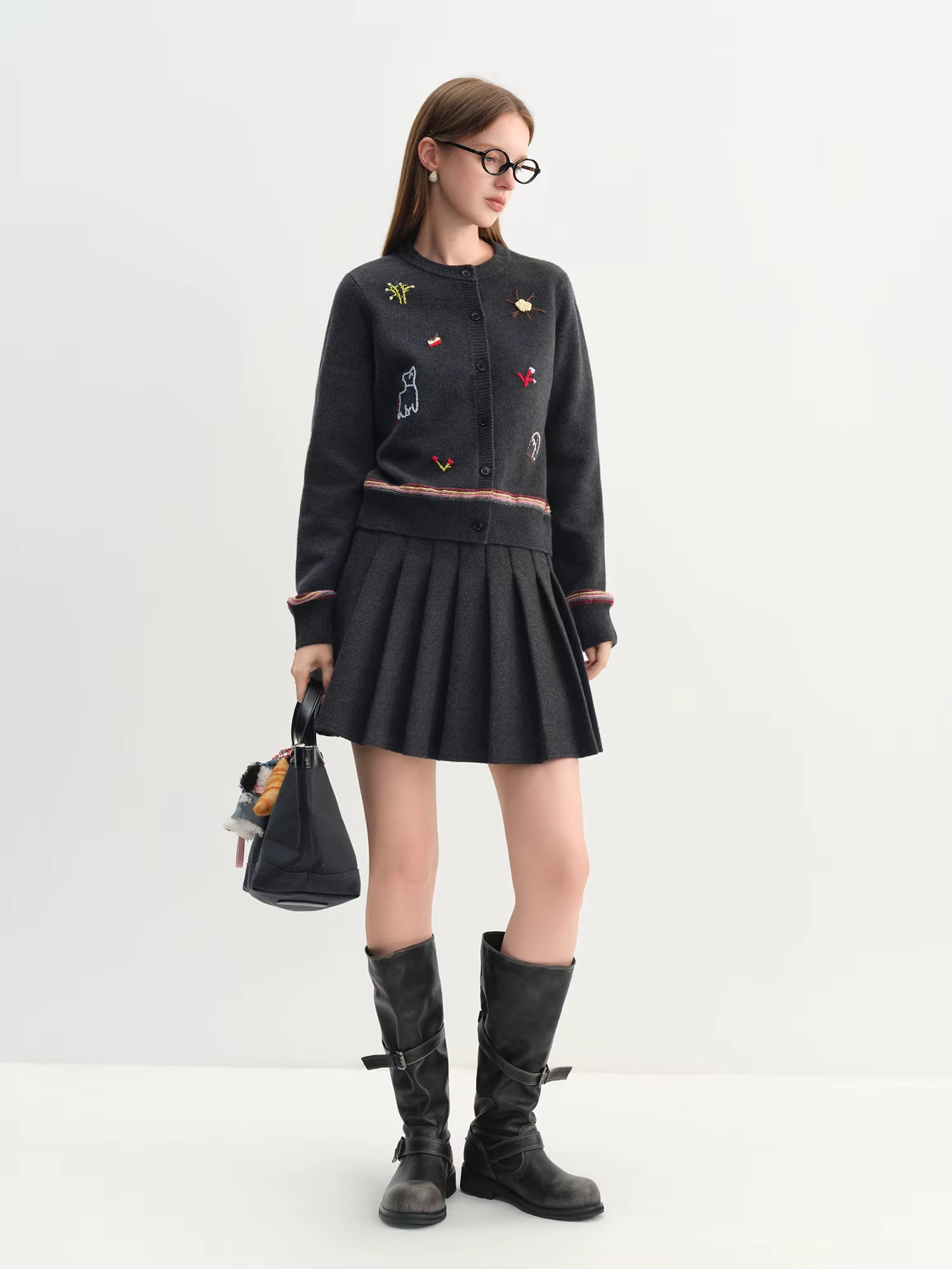 2025 Winter Women's Cute Knit Cardigan Round Neck Hand Embroidered Casual Top Soft Yarn Open Front Sweater Daily Loungewear