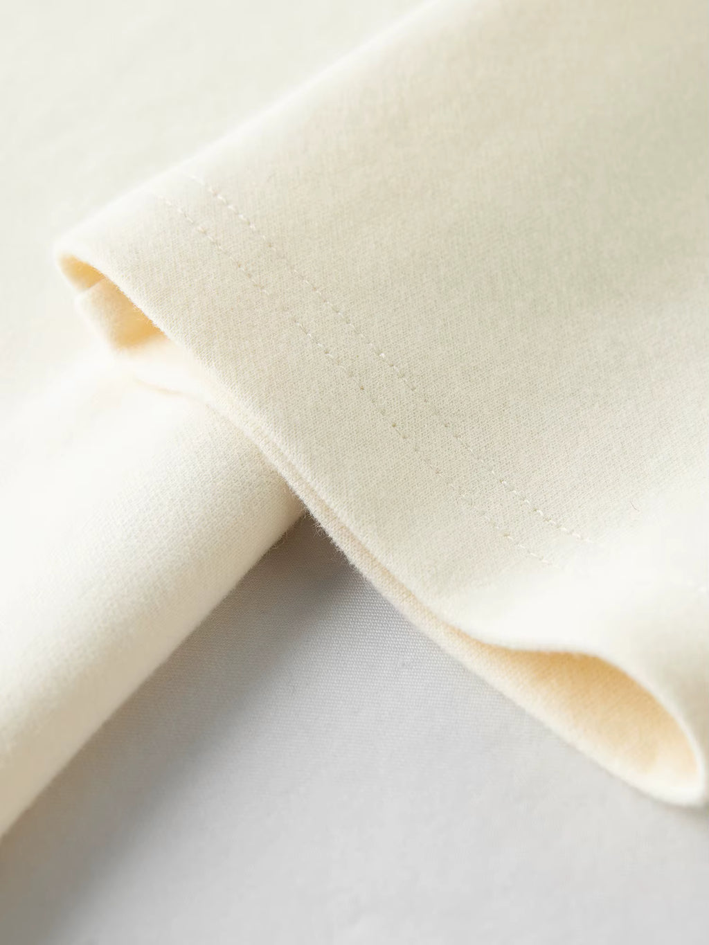 Spring Autumn New Women's American Retro Funny Apple Print T-Shirt Casual Loose Fit Round Neck Top Y2K Vintage Streetwear