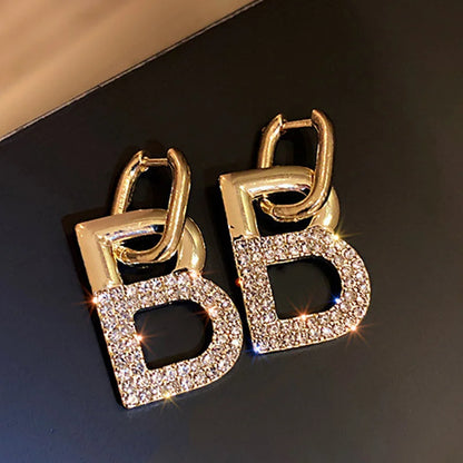 New 2023 Popular Glod Plated Shiny Letter B Dangle Earrings Women's Statement Jewellery Micro-Set Rhinestones Unusual Earrings