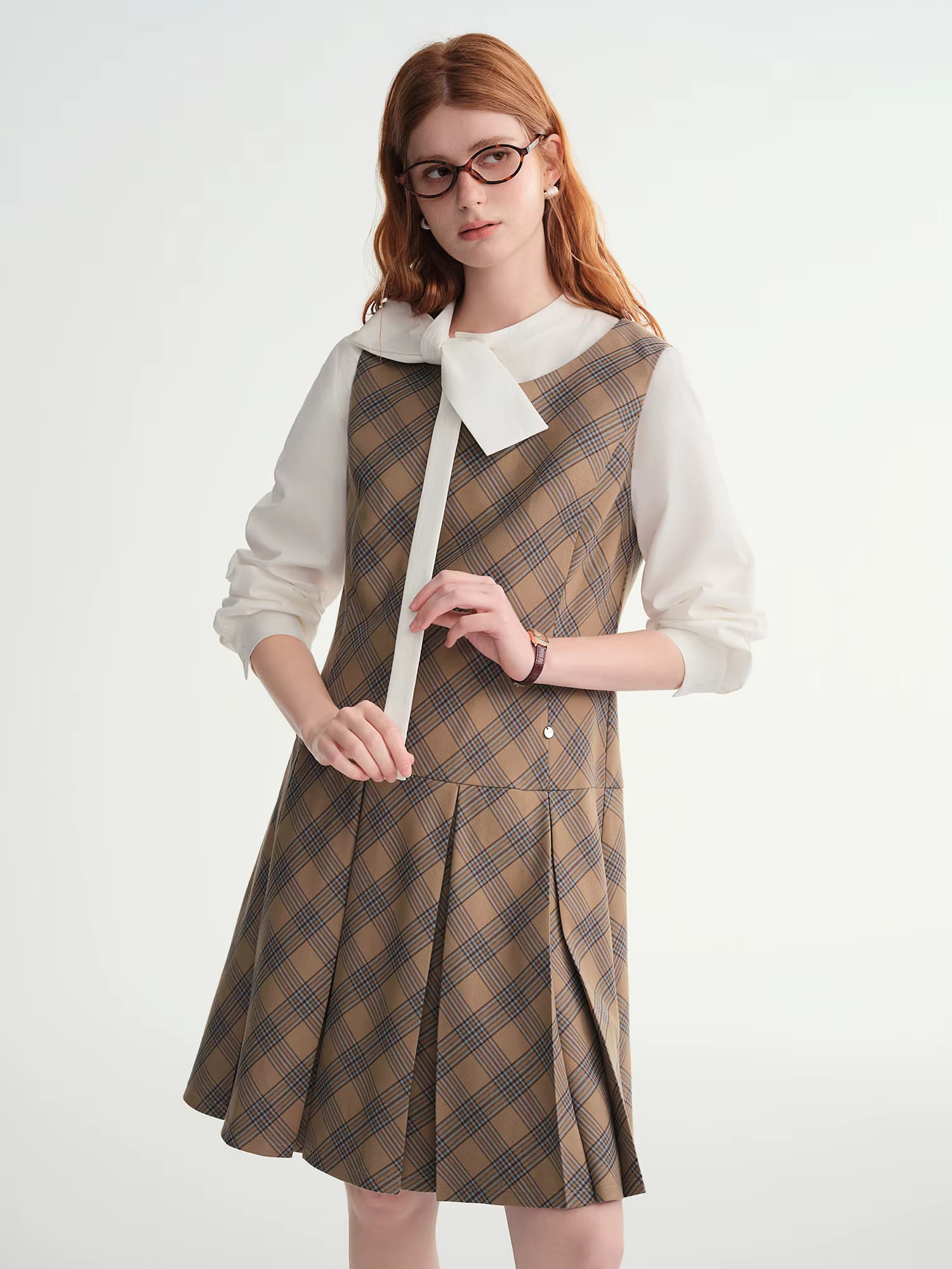 Winter 2025 Women's Tartan A-Line Jumper Dress - Retro Plaid Pattern Sleeveless Swing Skirt for Layering