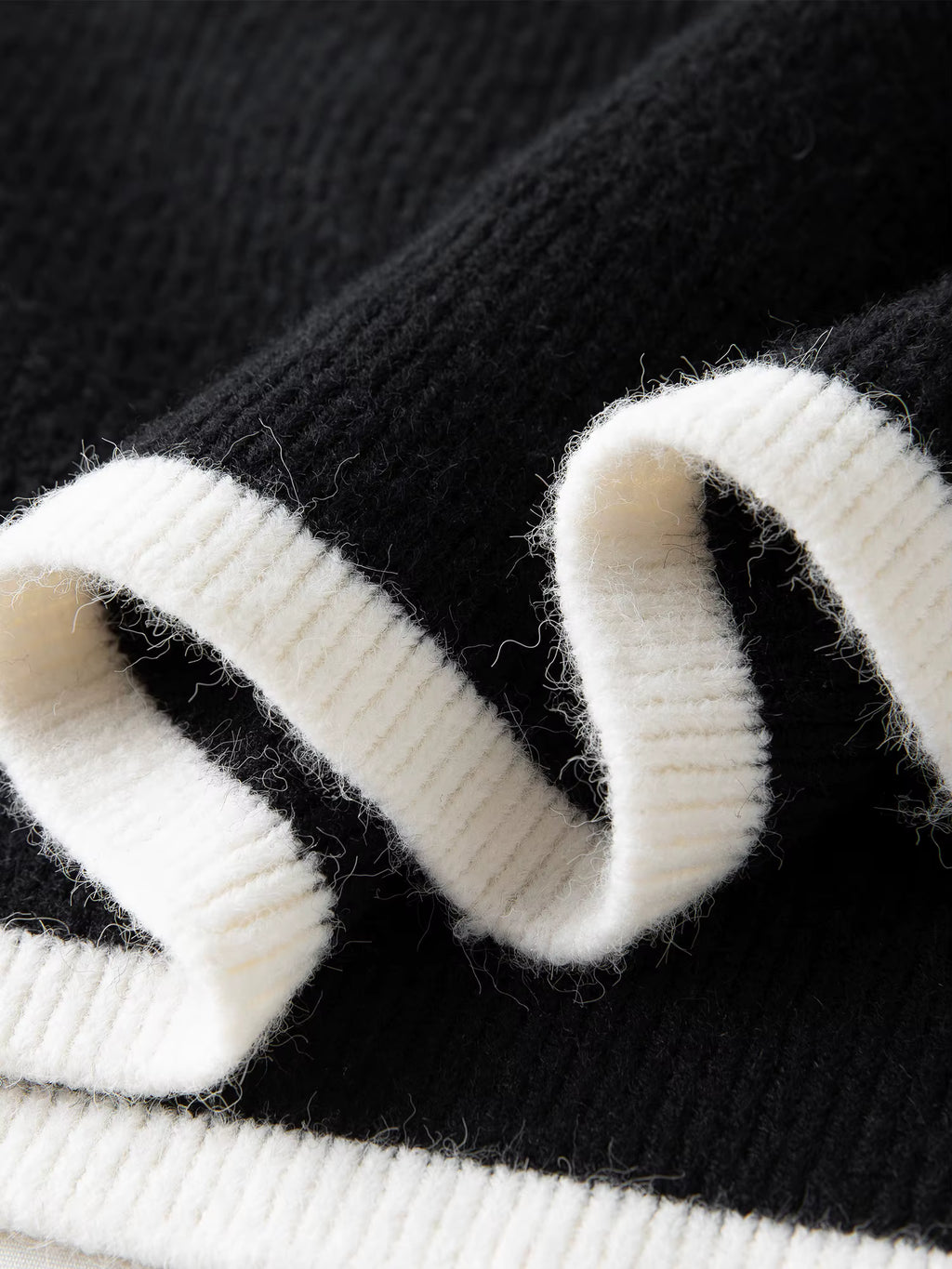 Women's 2025 Autumn/Winter New Style Ribbed Loose-fitting Zipper Stand Collar Color Block Inner Knit Sweater