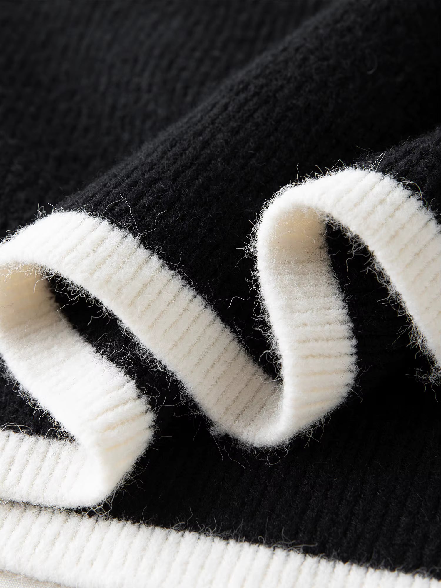 Women's 2025 Autumn/Winter New Style Ribbed Loose-fitting Zipper Stand Collar Color Block Inner Knit Sweater