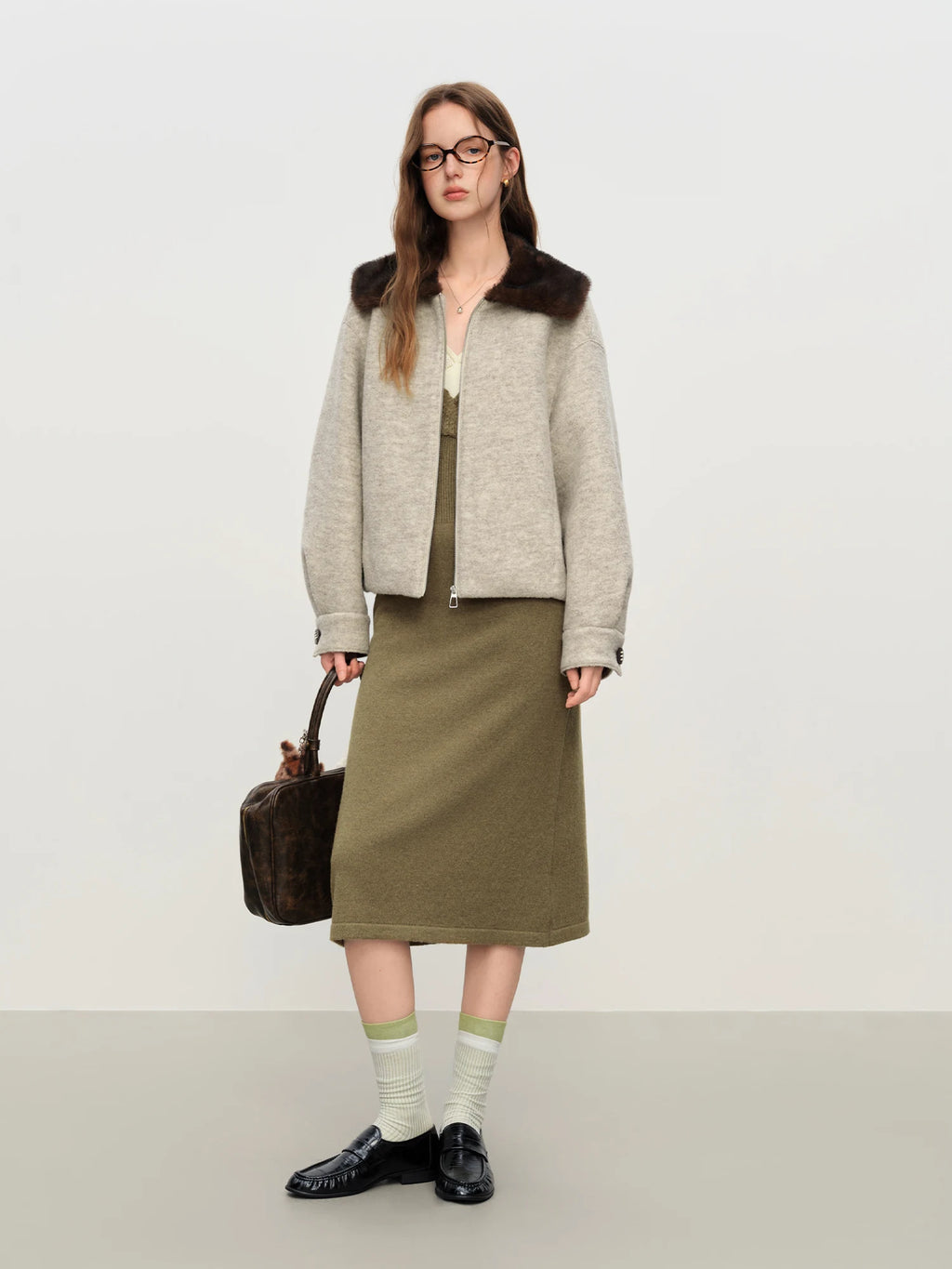 Roma-style Wool-Blend Jacket with Fake Fur Collar Vintage Pleated Short Coat for Women Winter 2025 New Arrival Winter Coat