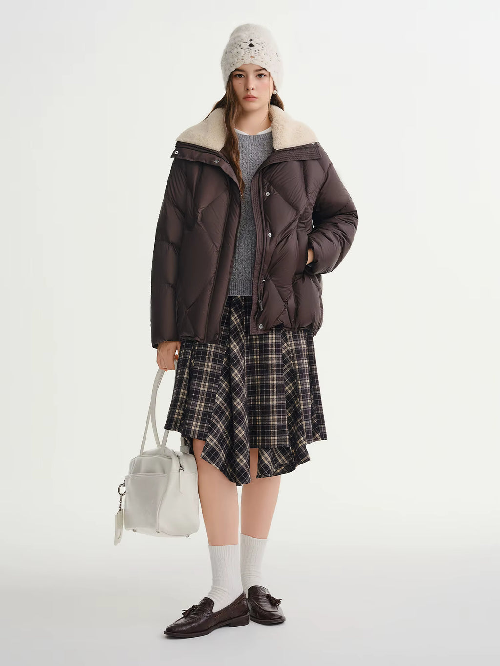 Furry Lapel Quilted White Duck Down Coats Women Casual Daily Retro Simple Loose Short Warm Coat Contrast Color Girlish BF