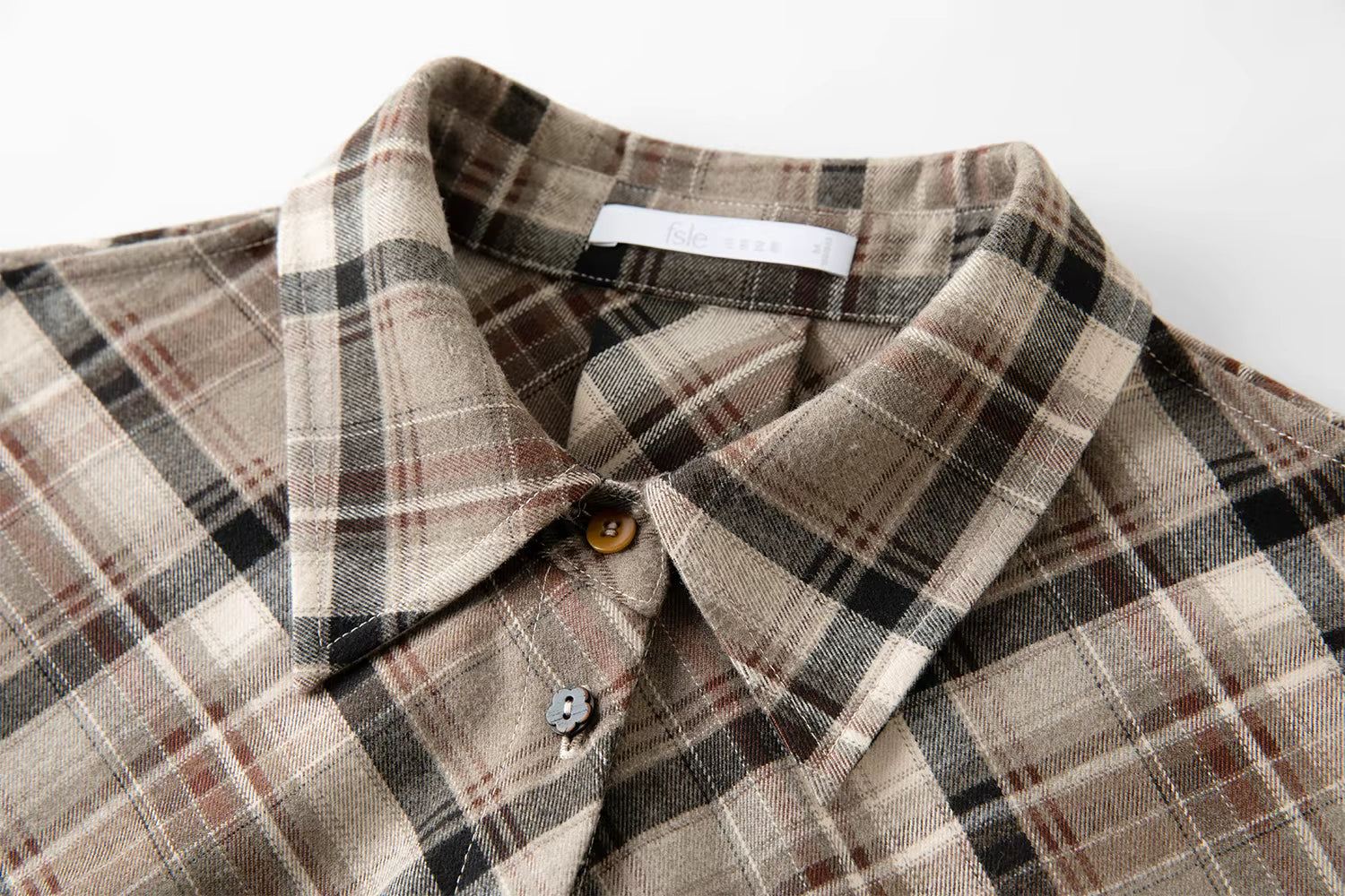 Retro Plaid Design Shirt Women 2025 Winter New Color Button Lapel Top