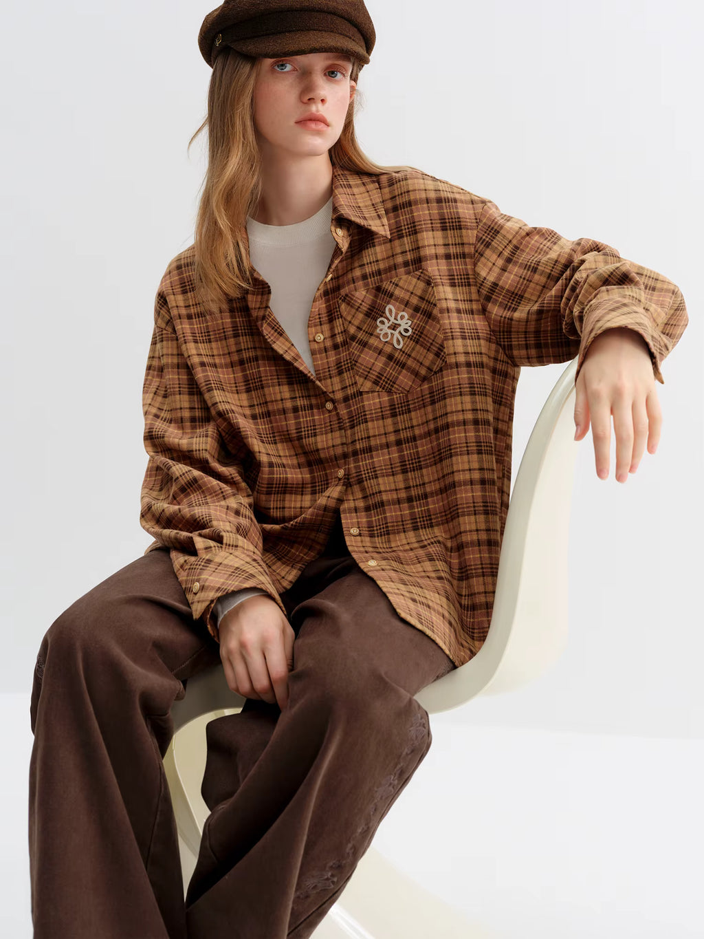 Brushed Plaid Shirt Women's Winter 2025 New Long Sleeve Plaid Retro Embroidery Shirt Classic Leisure Loose Tops