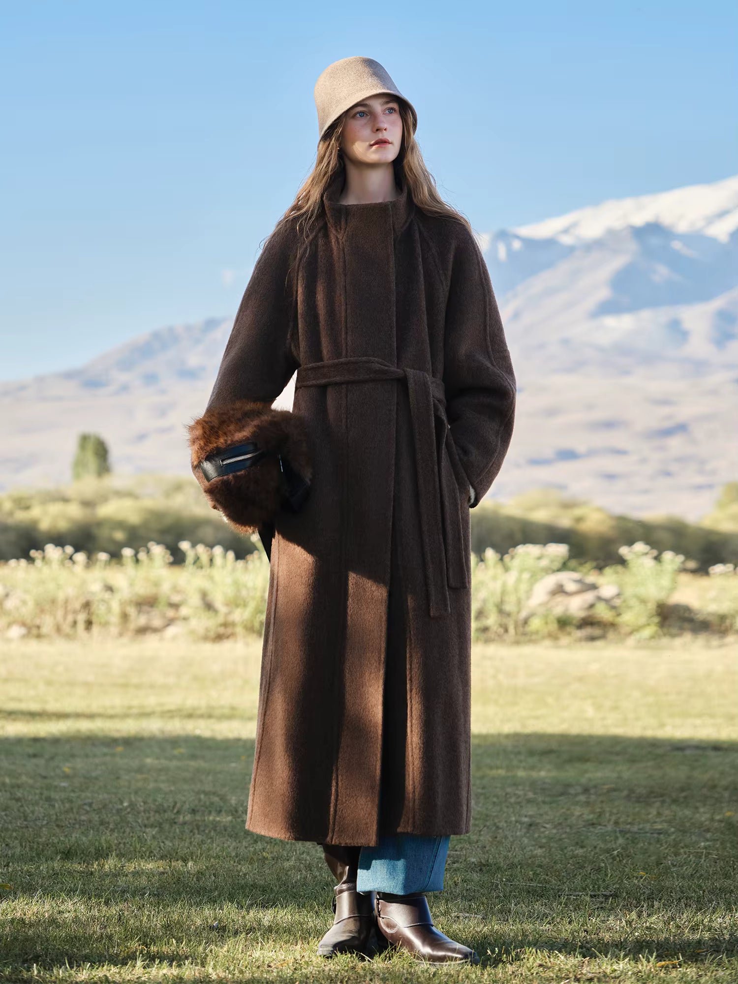 Minimalist Standing Collar Straight Cut Yak Wool Double-Faced Cashmere Coat Winter 2025 New Arrival Versatile Outerwear