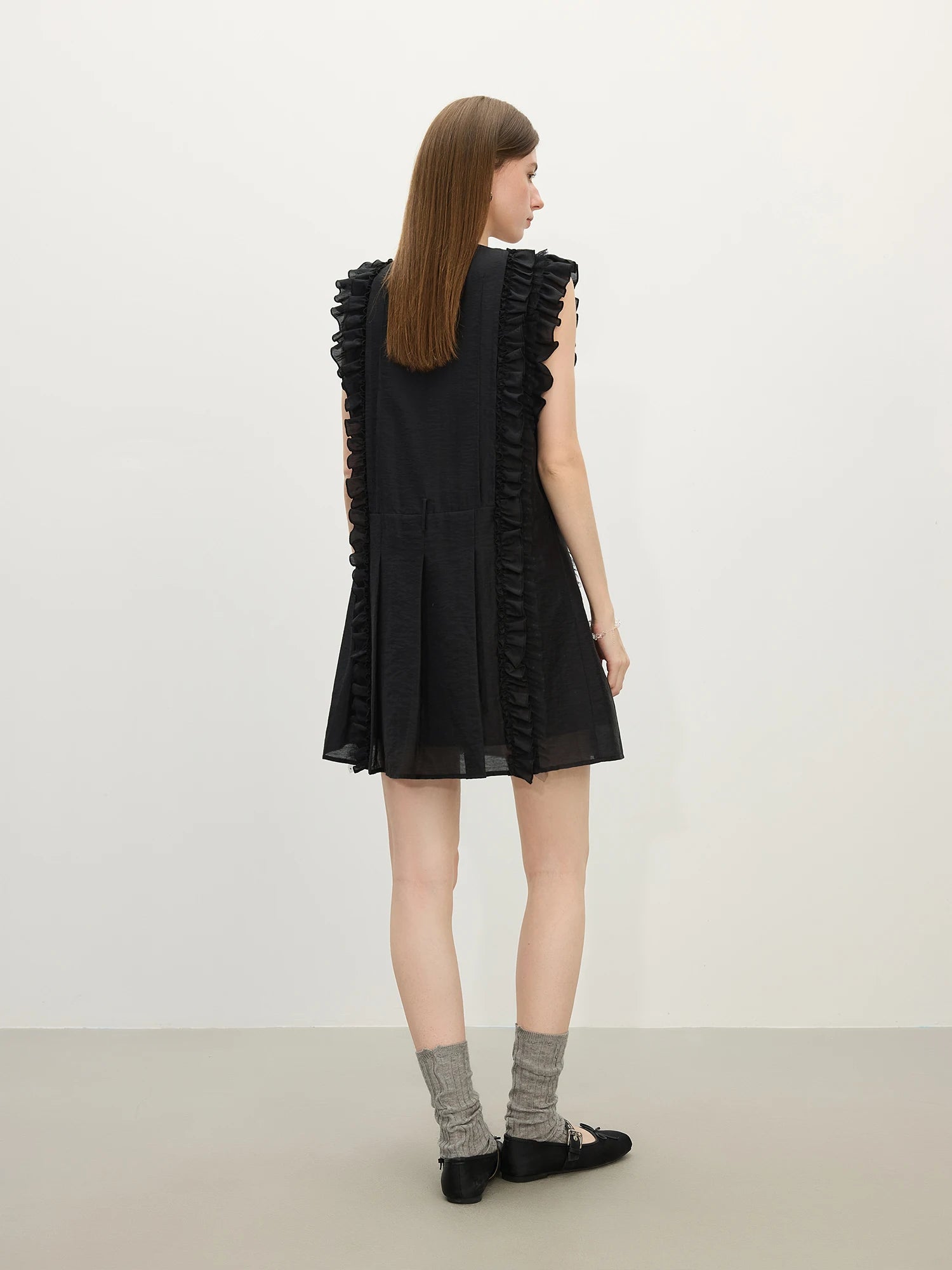 FSLE 2025 Summer Women's Linen Pleated Dress - Intricate Embroidery & Romantic Ruffle Trim Casual Dresses