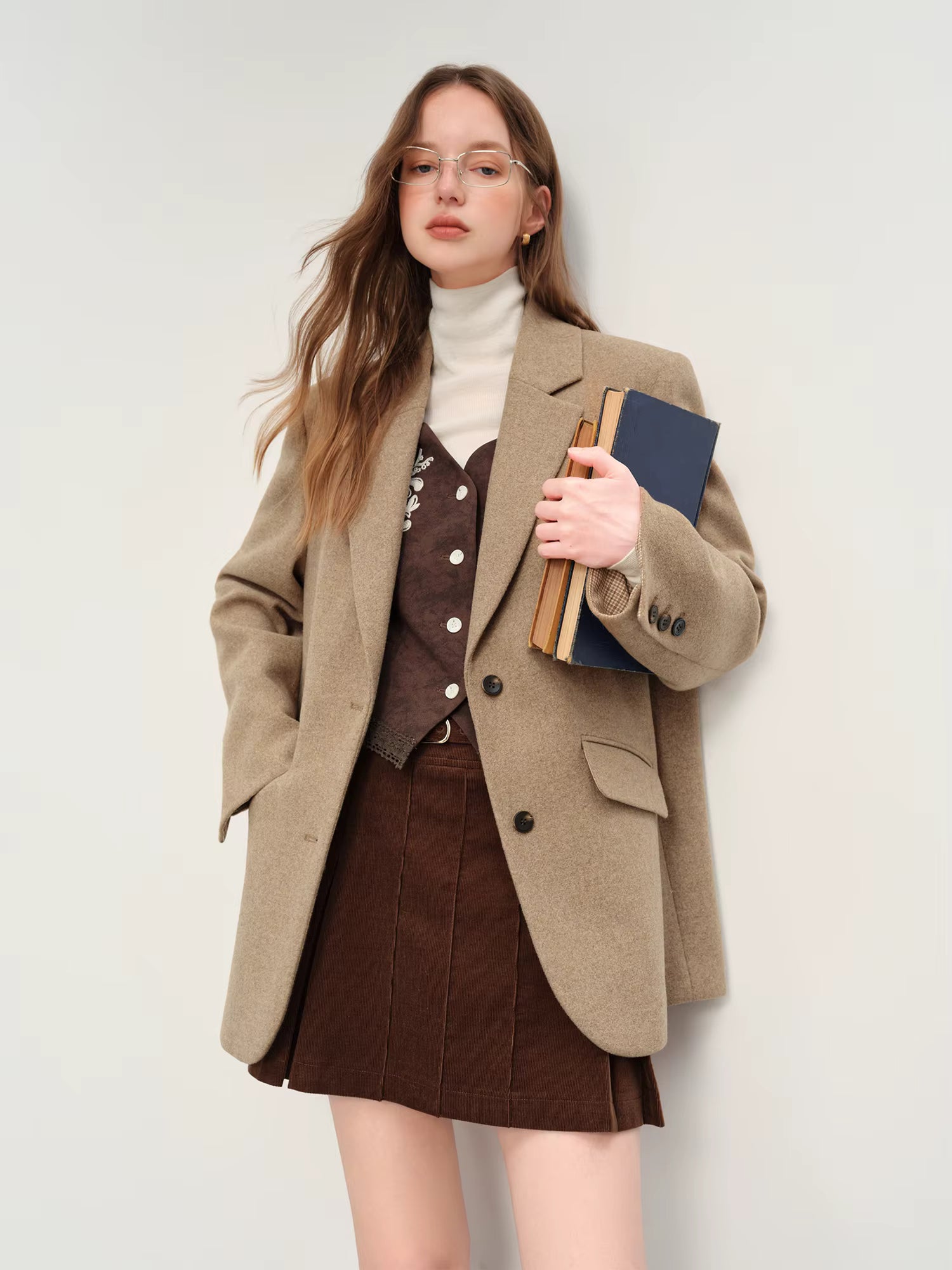 British Style Retro Check Wool Suit Jacket for Women Fall Winter 2025 New Arrival Short Coat Women Tow Color Tailored Coat