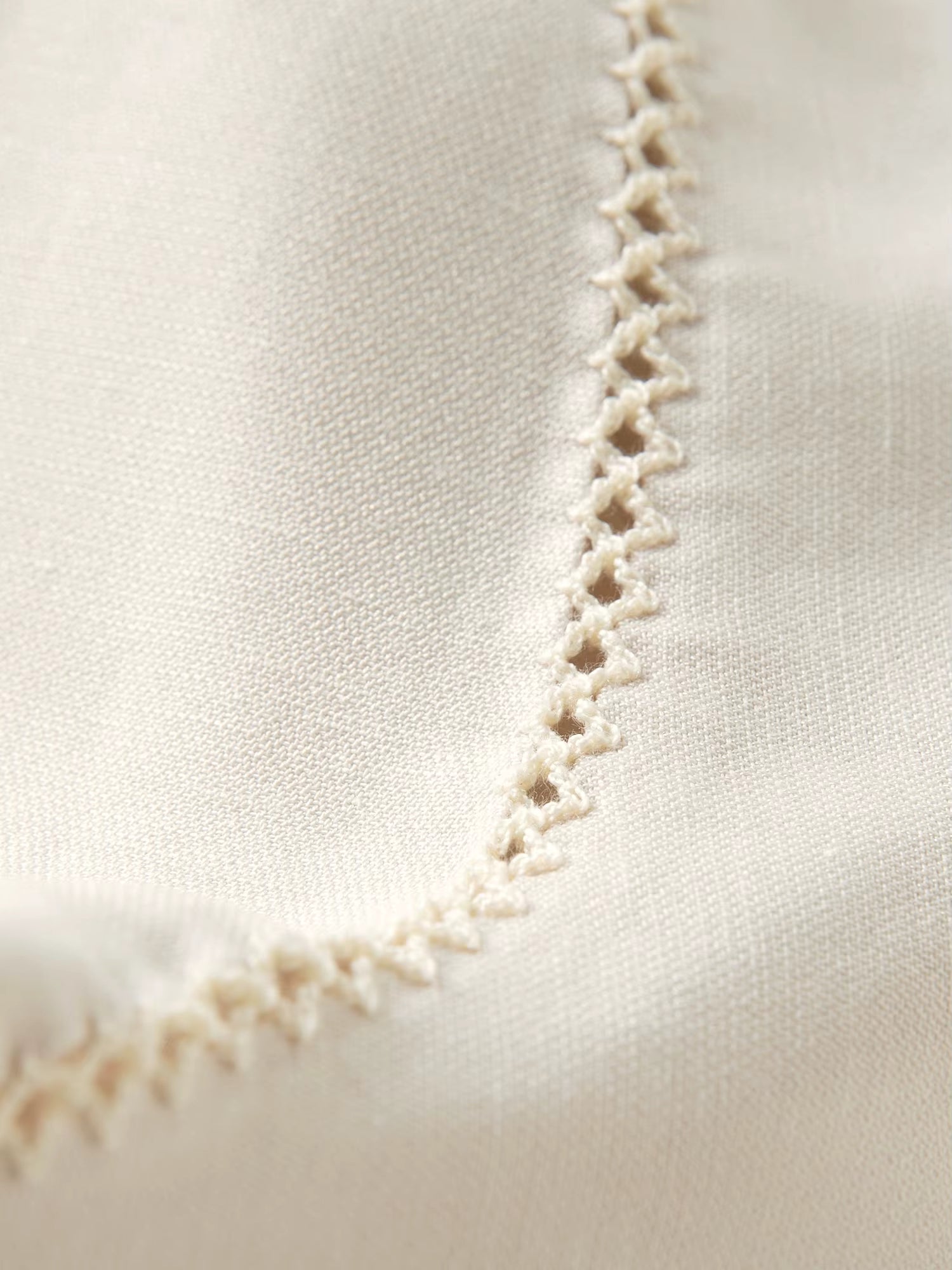 Short Stand-up Collar Casual Jacket for Women New Spring Style Women Korean Style Loose Fit Beige Coats Leisure