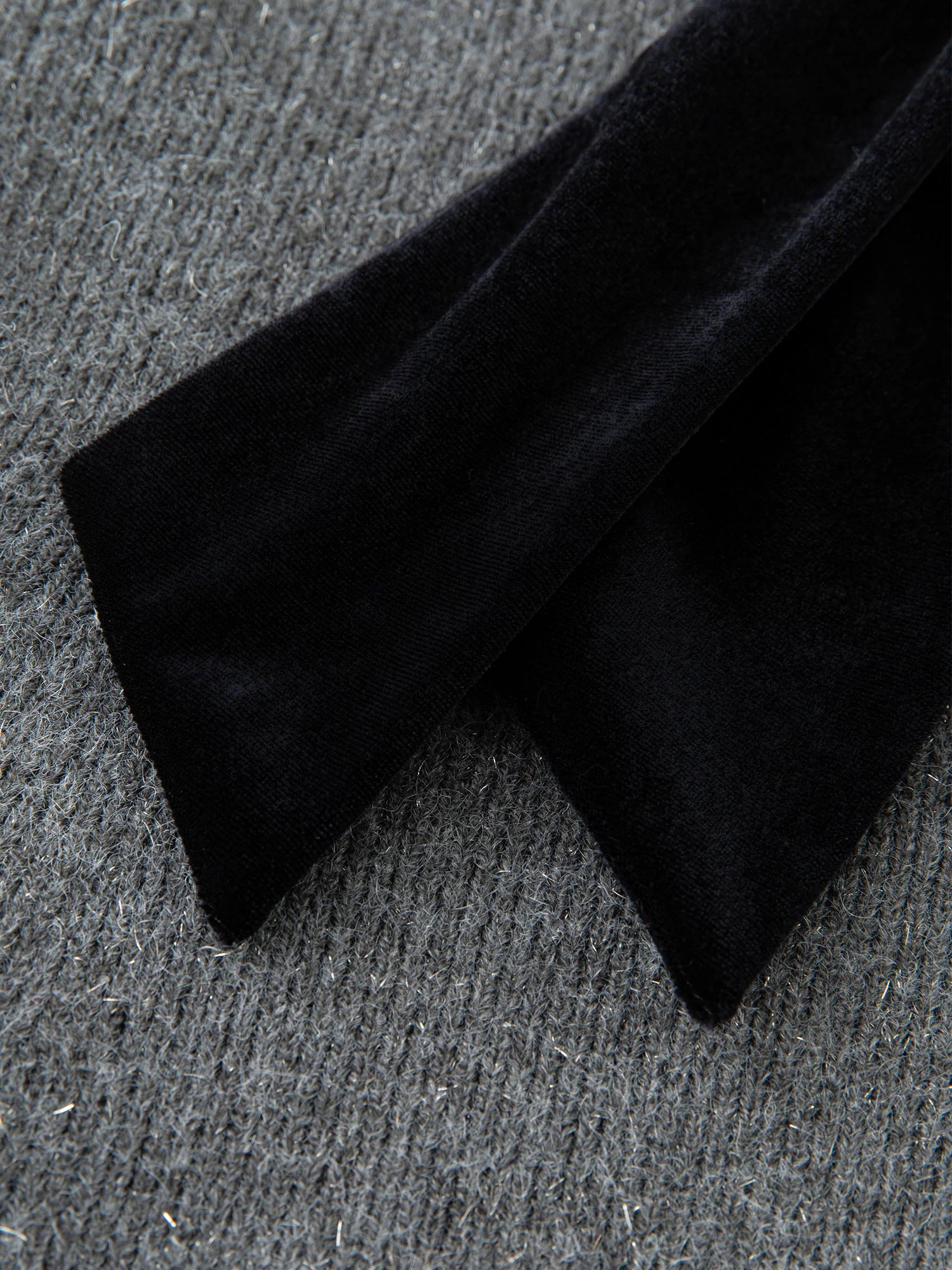 FSLE Office Lady French Romantic Knitted Dress for Women 2024 Autumn/Winter New Long Sleeve Interior Dress 24FS14371