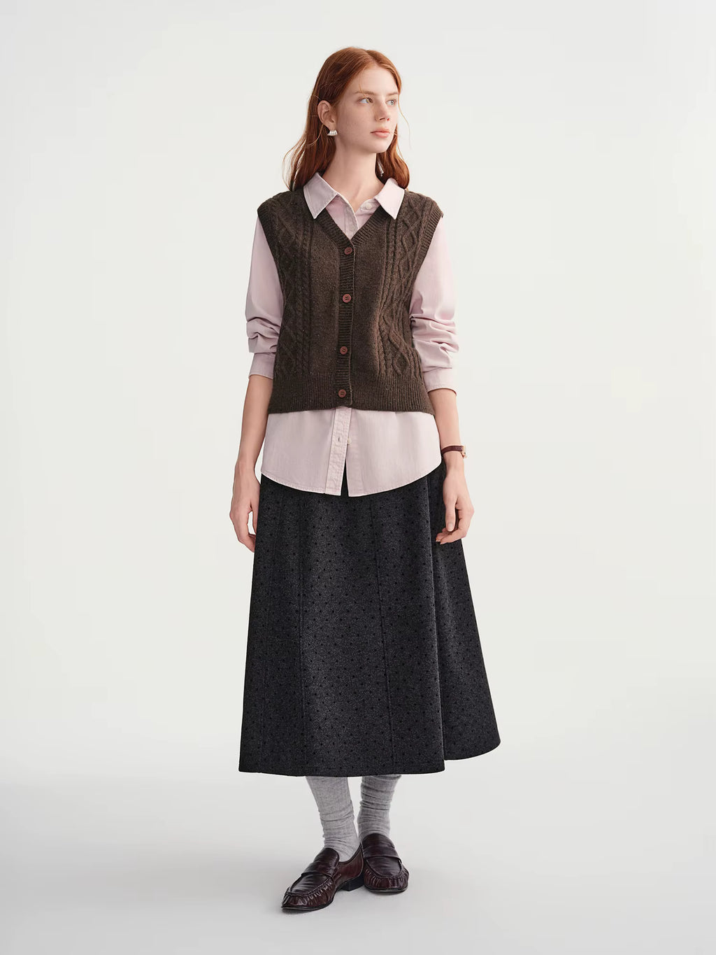 Plus-Size Women's Colorful Dot V-Neck Knit Sweater Vest Versatile Slimming Winter Layering Top 2025 New Arrival Vests