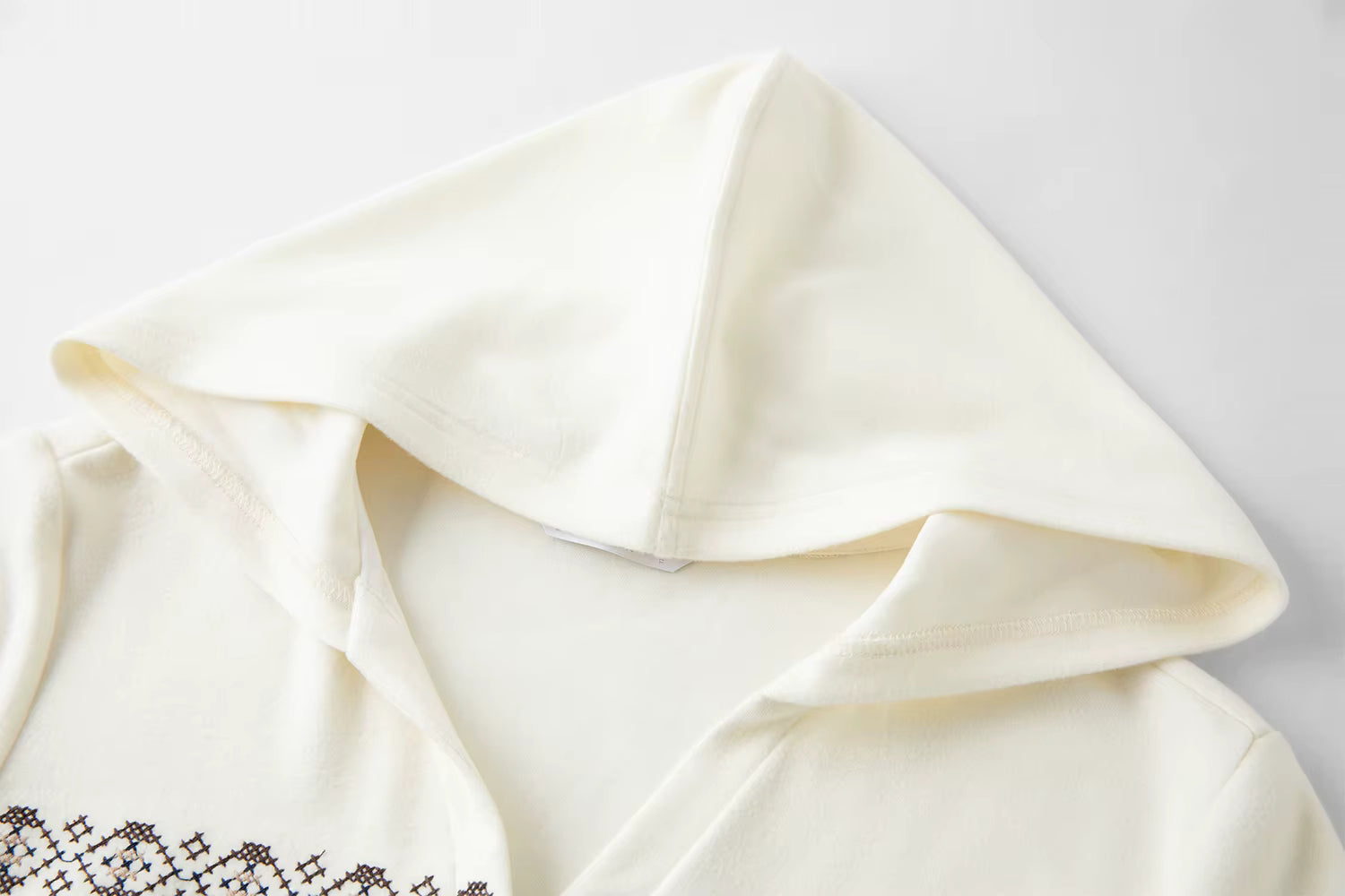 Plus-Size Women's Soft Warm Touch Slanted Collar Embroidered Top with Attached Hood Winter 2025 New Arrival Long Sleeve