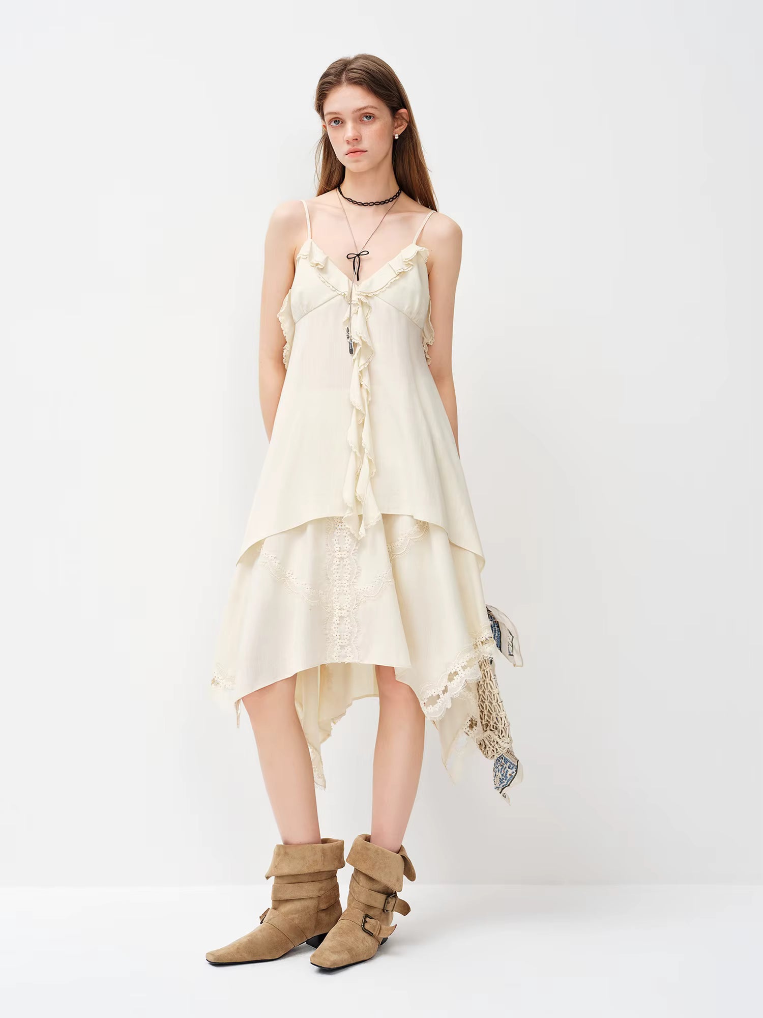 2026 Spring Women's V-Neck Ruffle Camisole Asymmetrical Hem Skirt Two Piece Set Bohemian Floral Coord Soft Elegant Style