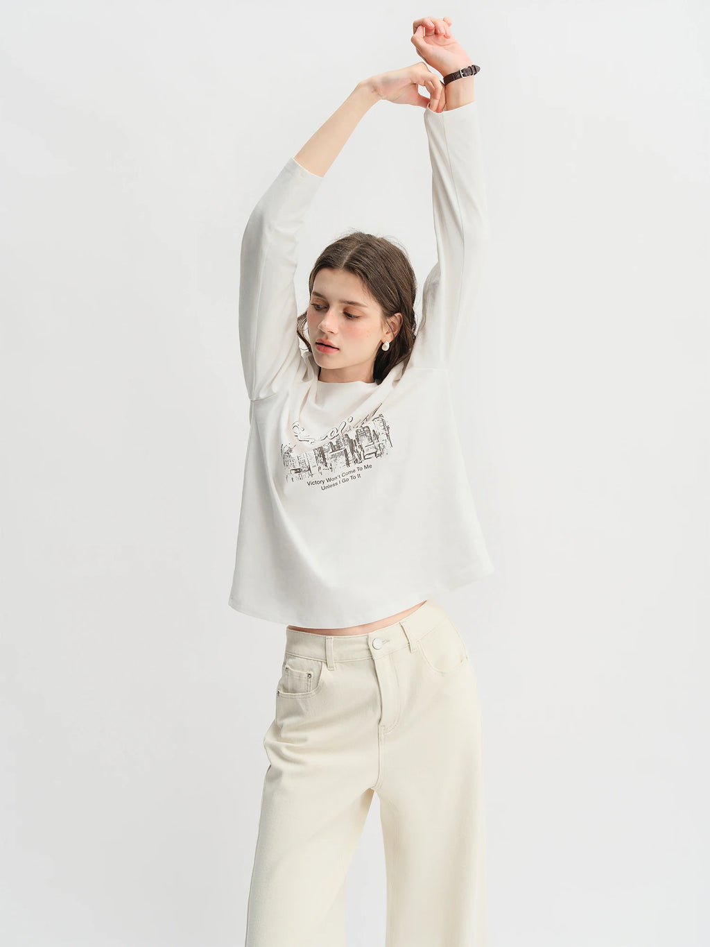 Plus Size Casual Urban Letter Print Long-sleeved T-shirt Women White Round Neck All-match Basics Slimming Top