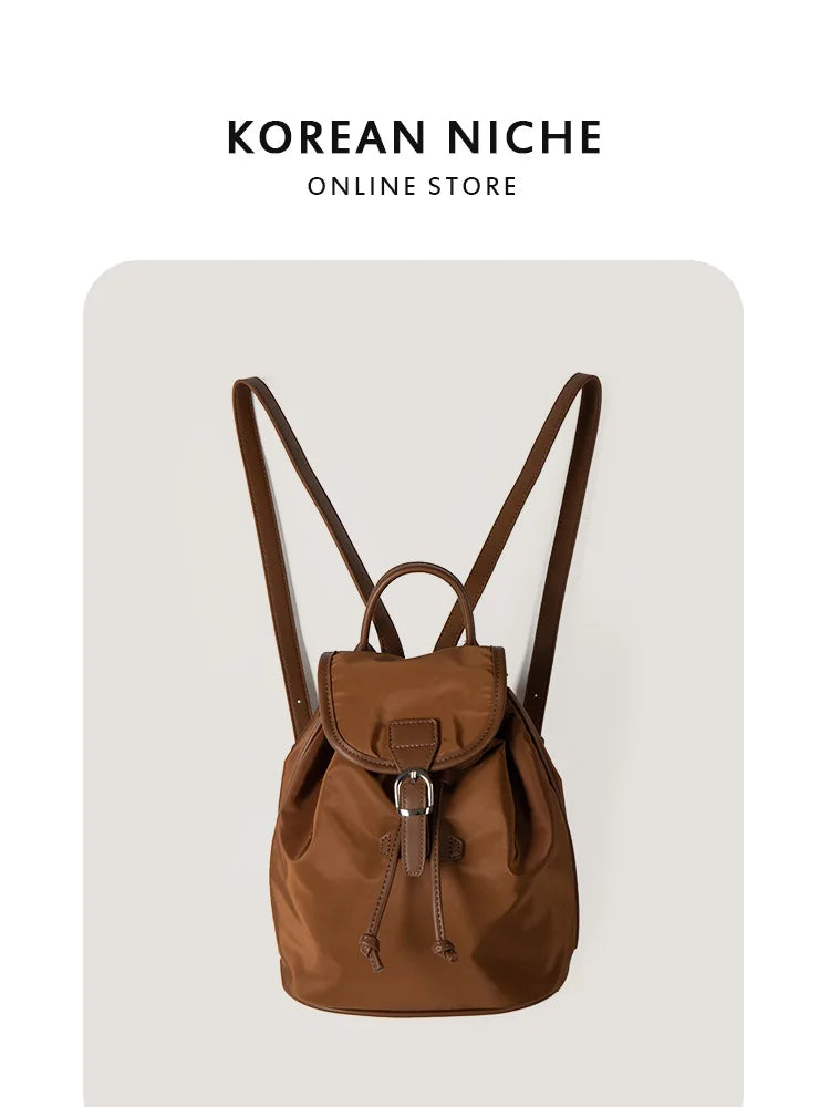 Large Capacity Casual Simple Nylon Backpack Designer Luxury Bags Vintage Versatile Women Fashion Office Ladies Travel Bag School