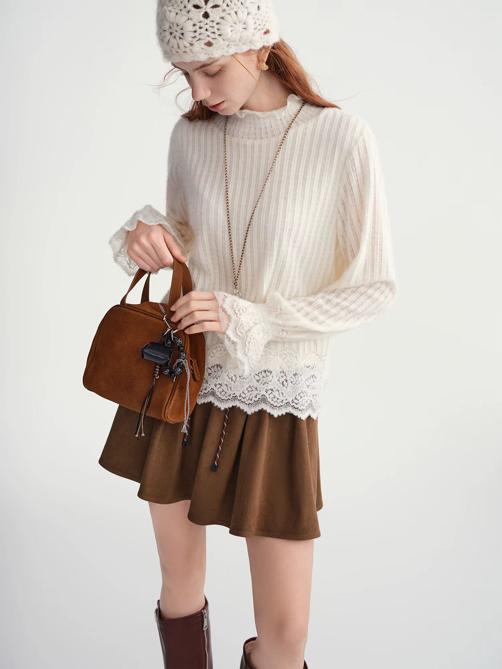 &nbsp;Gentle Bottoming T-shirt Women 2025 Autumn and Winter Wear Pullovers Wear Fairy Lace Top Loose All-match Elegant Ladies