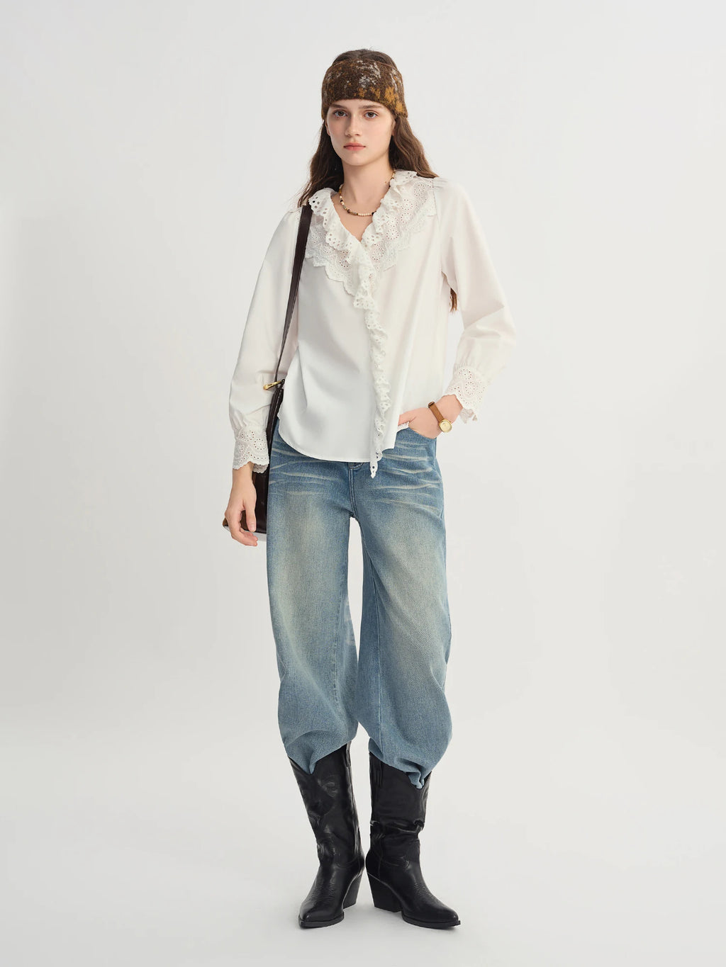 DUSHU Lace Hollow-out White Shirt 2025 Autumn New V-neck Top Elegant Temperament Stylish Office Lady Commuting Korean Style