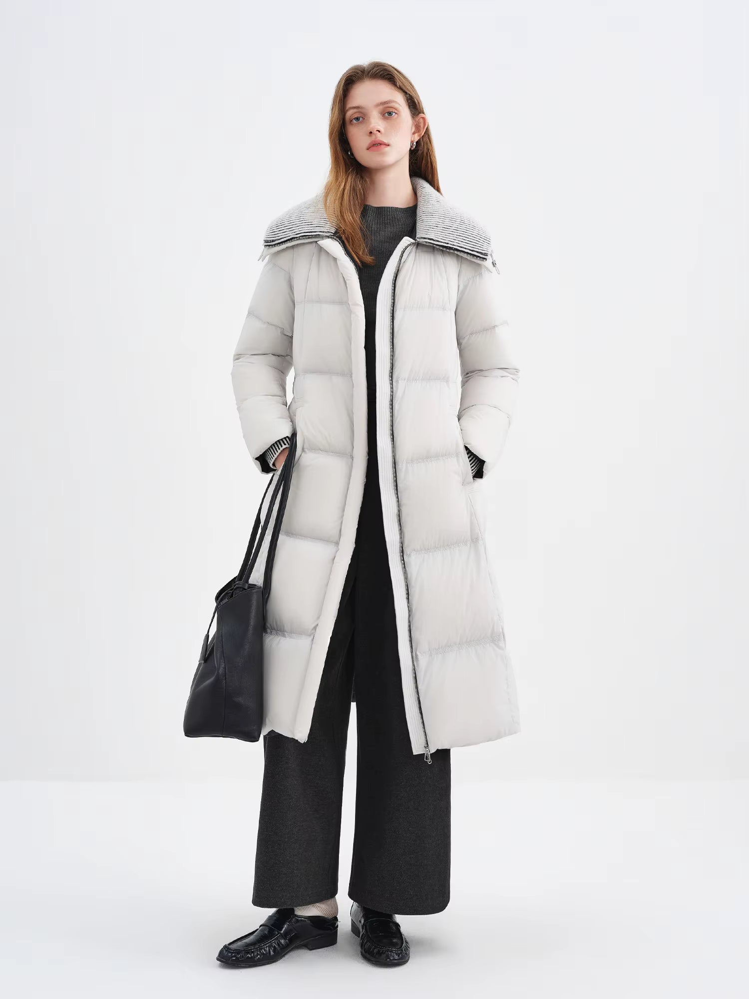 Knit Turned Collar Long Down Jacket for Women with Contrast Patchwork Structured Shoulder Design Winter 2025 New Arrival