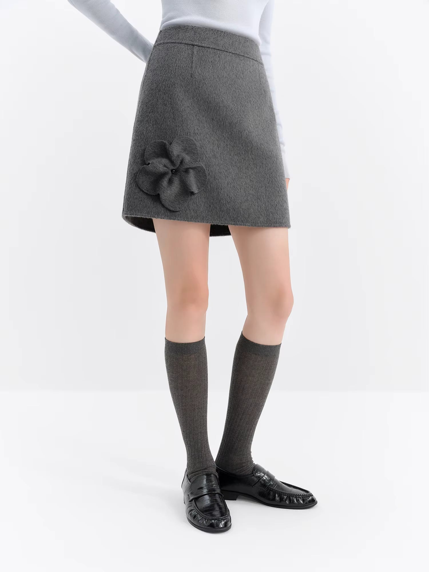 2025 Winter Women Short Wool Blend Coat Set with 3D Floral Pattern - Elegant Two-Piece Outerwear for Casual and Date Nights