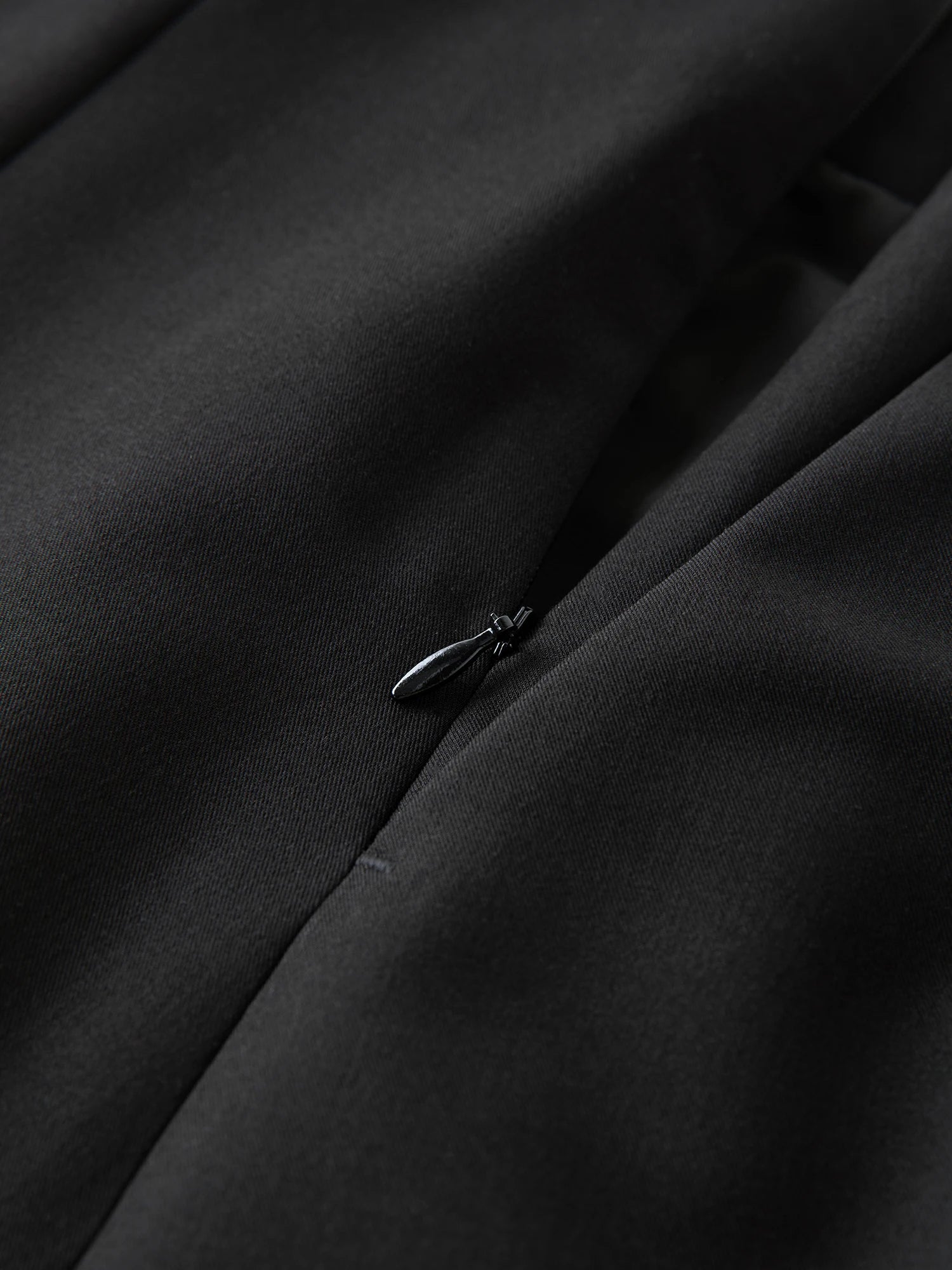 2025 Autumn High Waist A-line Draped Temperament Commuter Casual Skirt Women