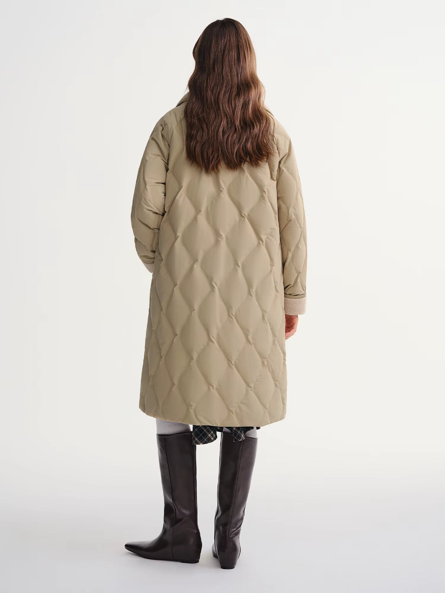 New Women's Vintage Color Block Down Jacket 2025 Winter Warm White Duck Down Coat Casual Outdoor Parka For Daily Commute