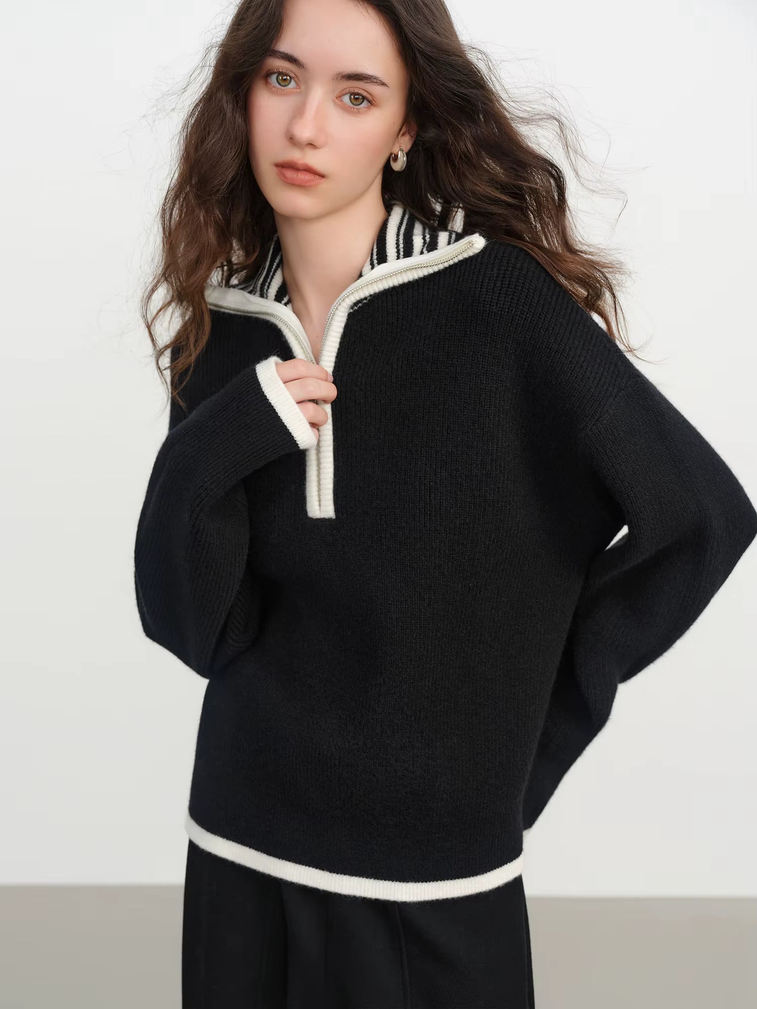 Women's 2025 Autumn/Winter New Style Ribbed Loose-fitting Zipper Stand Collar Color Block Inner Knit Sweater