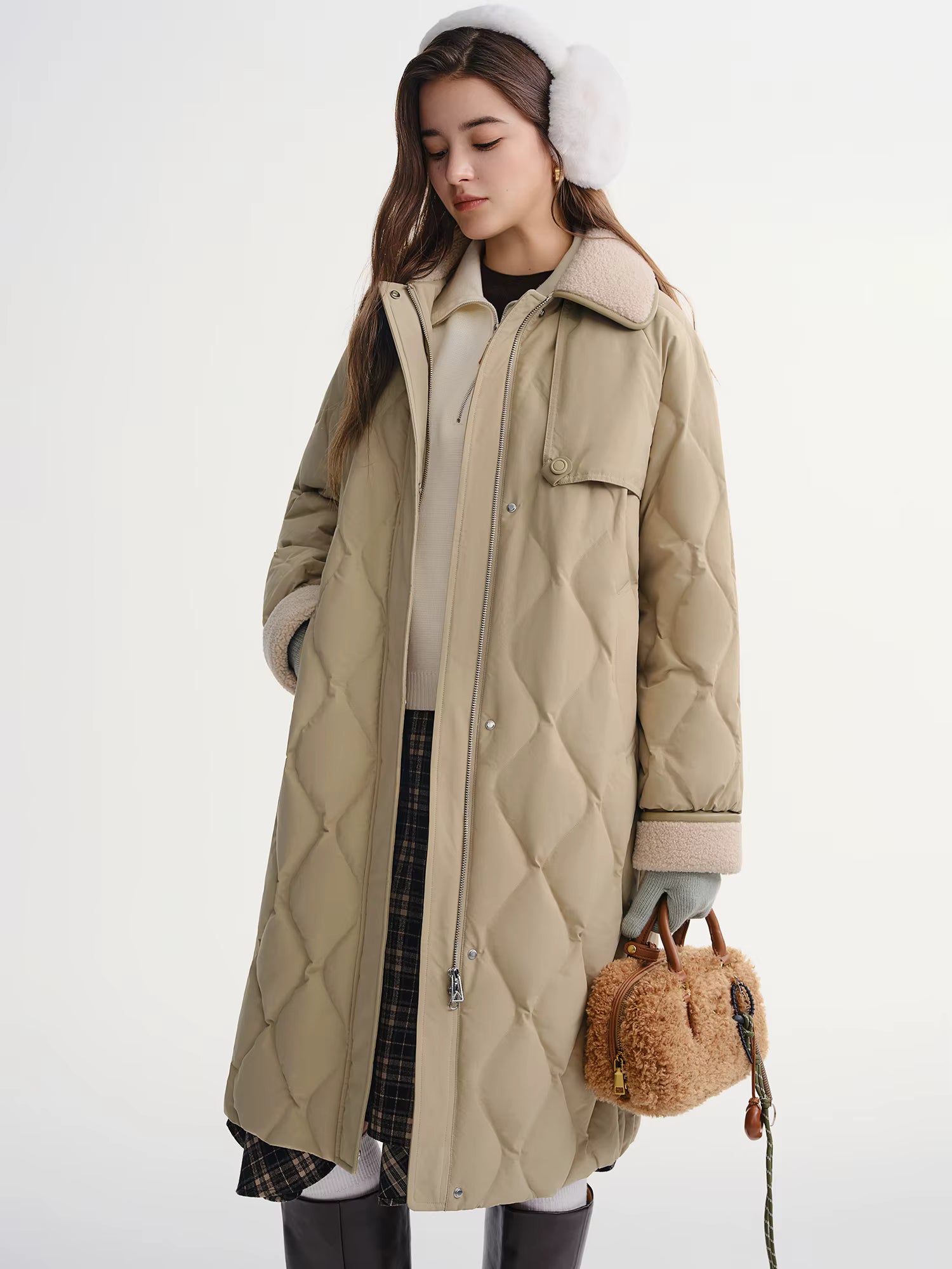 New Women's Vintage Color Block Down Jacket 2025 Winter Warm White Duck Down Coat Casual Outdoor Parka For Daily Commute