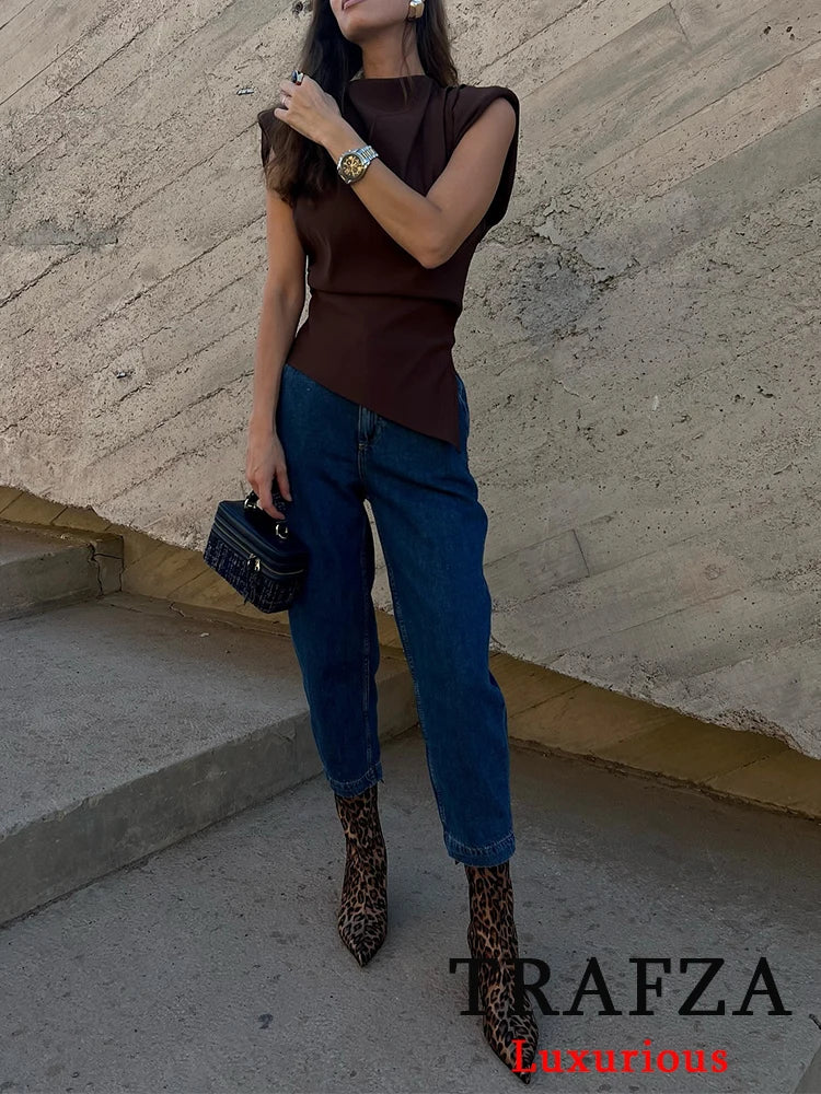 TRAFZA Vintage Chic Women Solid Asymmetric O-Neck Zipper Sleeveless Cross Folds Top Fashion 2024 Streetwear Padded Shoulder Top