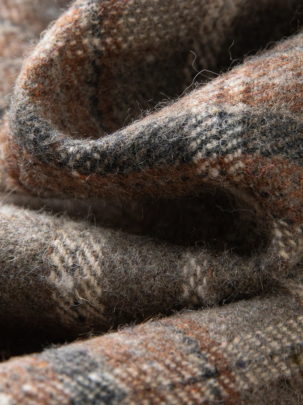 FSLE High Waist Retro Plaid Woolen Skirt Short Skirt Women 2025 Autumn and Winter New Mini A-line Skirt