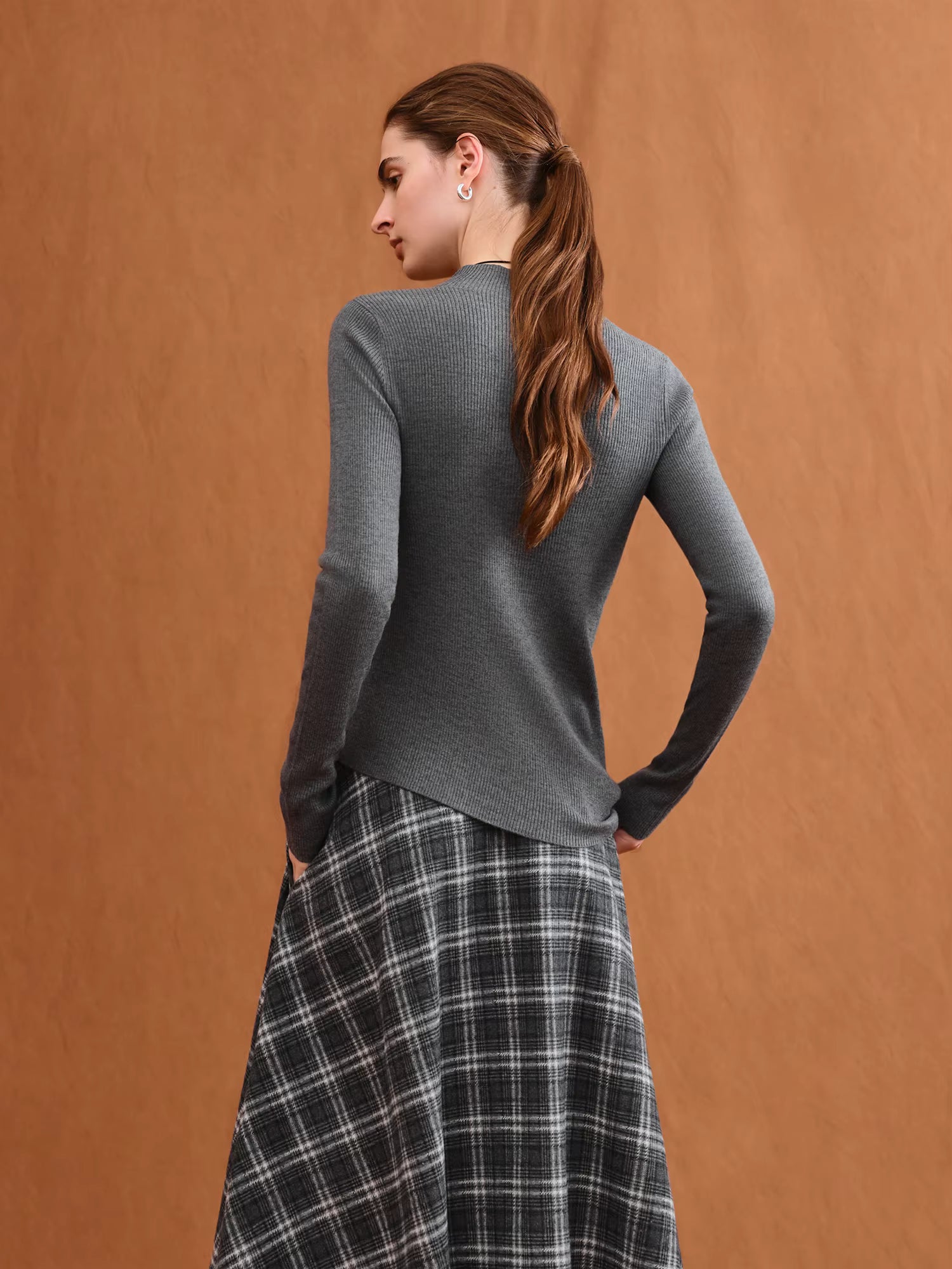 Women's Asymmetric Hem High Neck Wool Sweater 2025 Winter New Thermal Knit Top Slim Fit Casual Warm Pullover