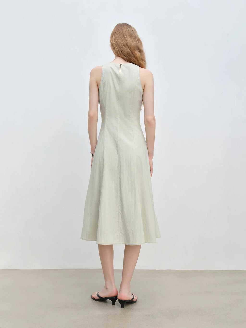 ZIQIAO Workplace Simple Commuting Waist Dress Women 2025 Summer New Green Slim Temperament Vest Skirt