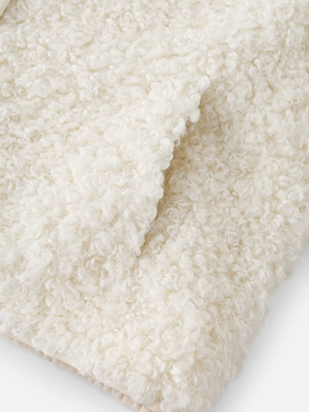 2025 Winter Women's Soft Faux Shearling Short Jacket Eco-Friendly Cropped Coat Vegan Leather Trench Vintage Outerwear